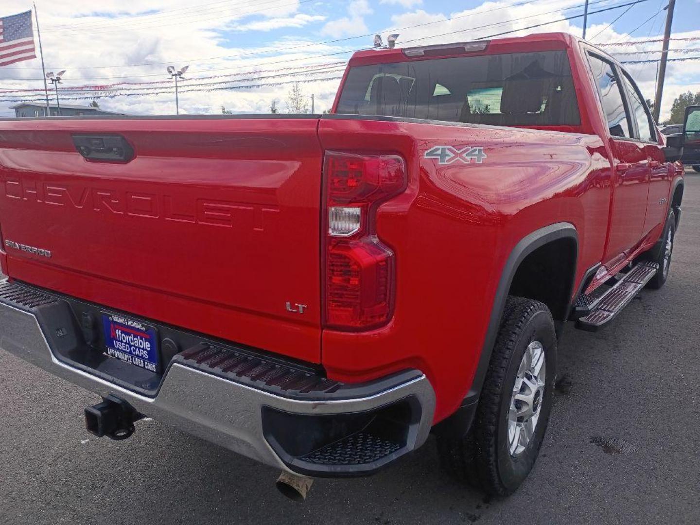 2024 RED CHEVROLET SILVERADO 2500 HEAVY DUTY LT (2GC4YNE75R1) with an 6.6L engine, Automatic transmission, located at 2525 S. Cushman, Fairbanks, AK, 99701, (907) 452-5707, 64.824036, -147.712311 - Photo#3