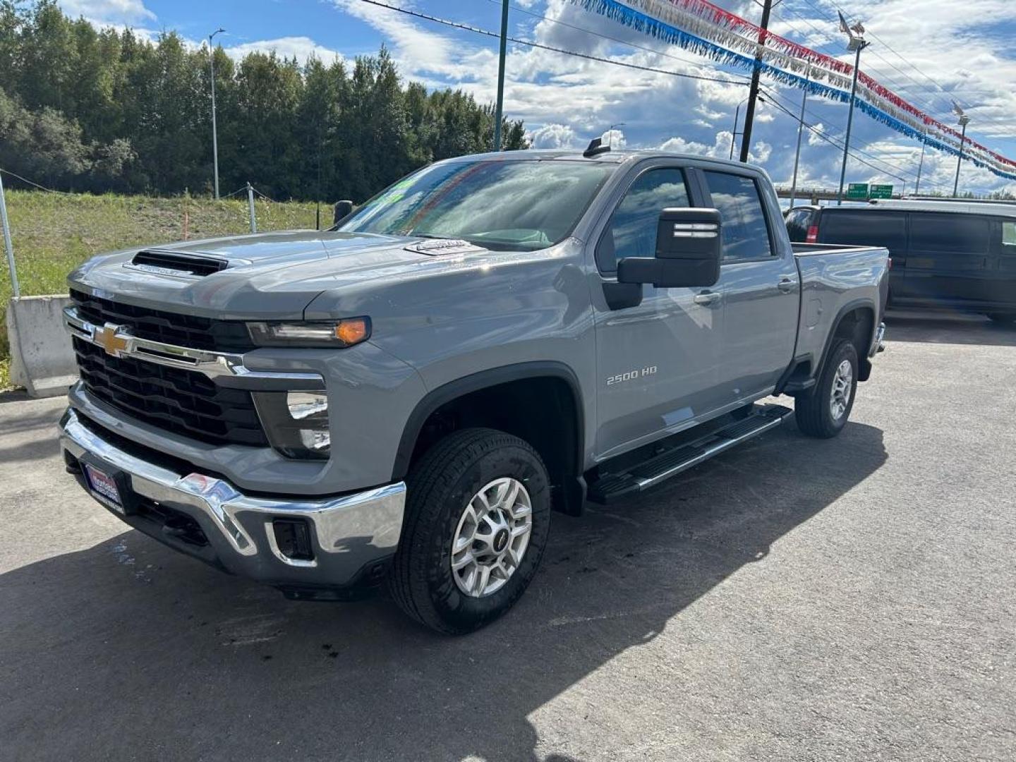 2024 GRAY CHEVROLET SILVERADO 2500 HEAVY DUTY LT (2GC4YNEYXR1) with an 6.6L engine, Automatic transmission, located at 2525 S. Cushman, Fairbanks, AK, 99701, (907) 452-5707, 64.824036, -147.712311 - Photo#0