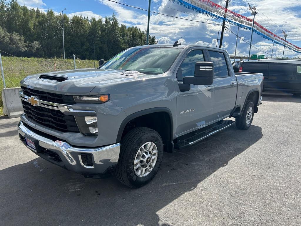 photo of 2024 CHEVROLET SILVERADO 2500 HEAVY DUTY LT