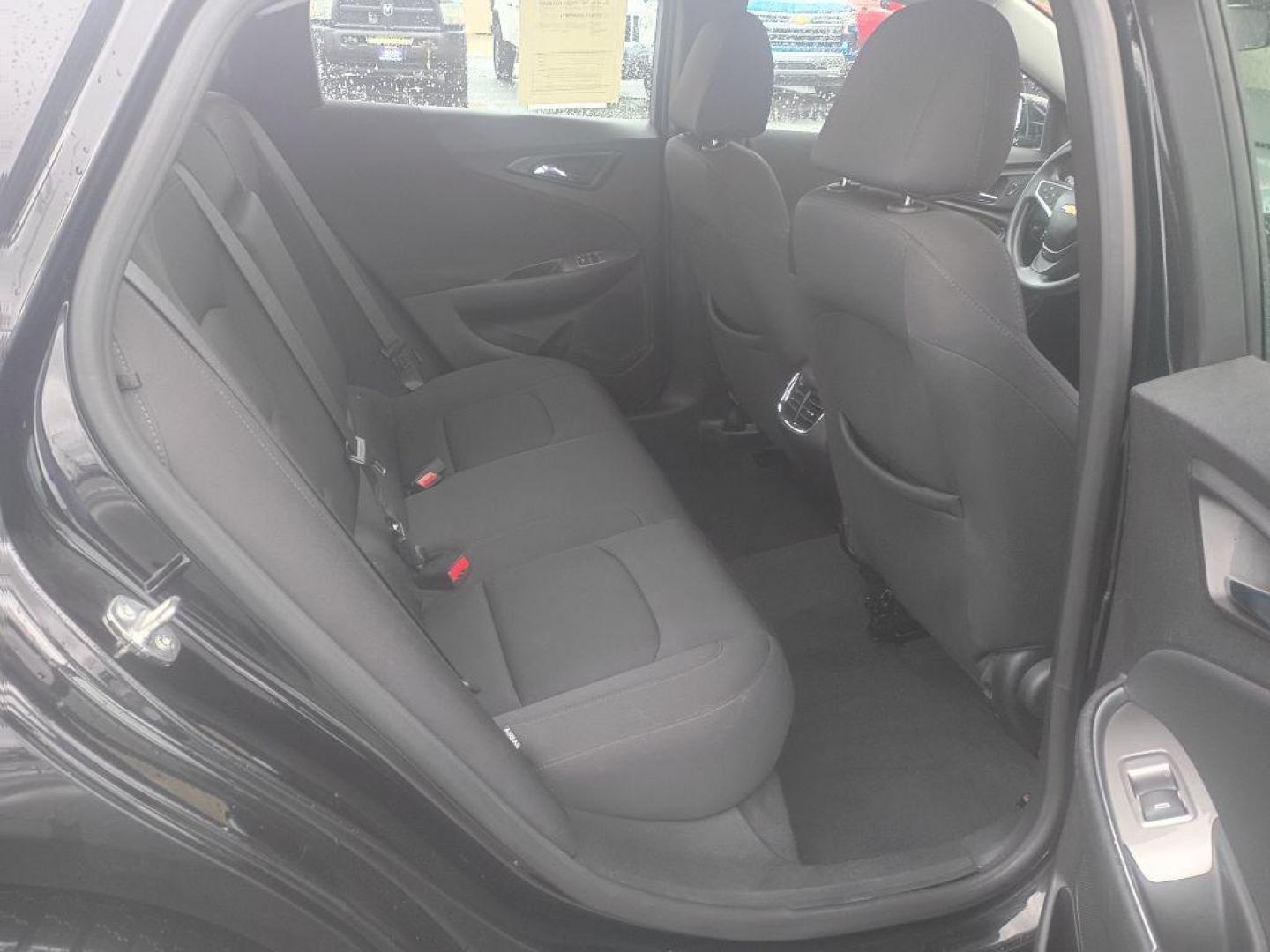 2020 BLACK CHEVROLET MALIBU LT (1G1ZD5ST2LF) with an 1.5L engine, Continuously Variable transmission, located at 2525 S. Cushman, Fairbanks, AK, 99701, (907) 452-5707, 64.824036, -147.712311 - Photo#5