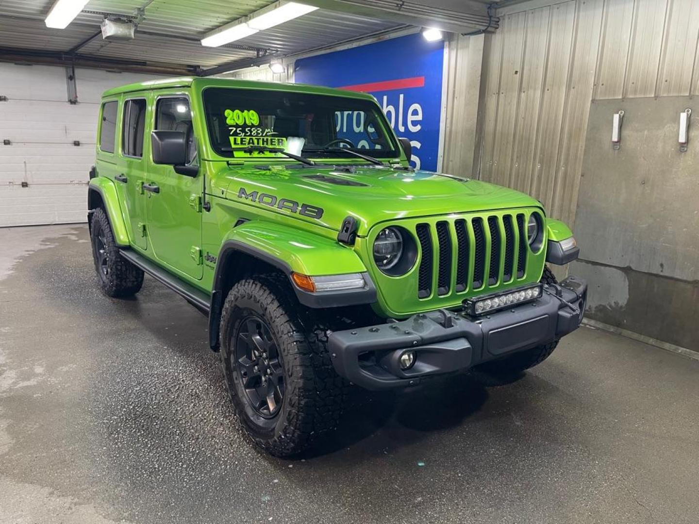 2019 GREEN JEEP WRANGLER UNLIMI SAHARA (1C4HJXEG6KW) with an 3.6L engine, Automatic transmission, located at 2525 S. Cushman, Fairbanks, AK, 99701, (907) 452-5707, 64.824036, -147.712311 - Photo#0