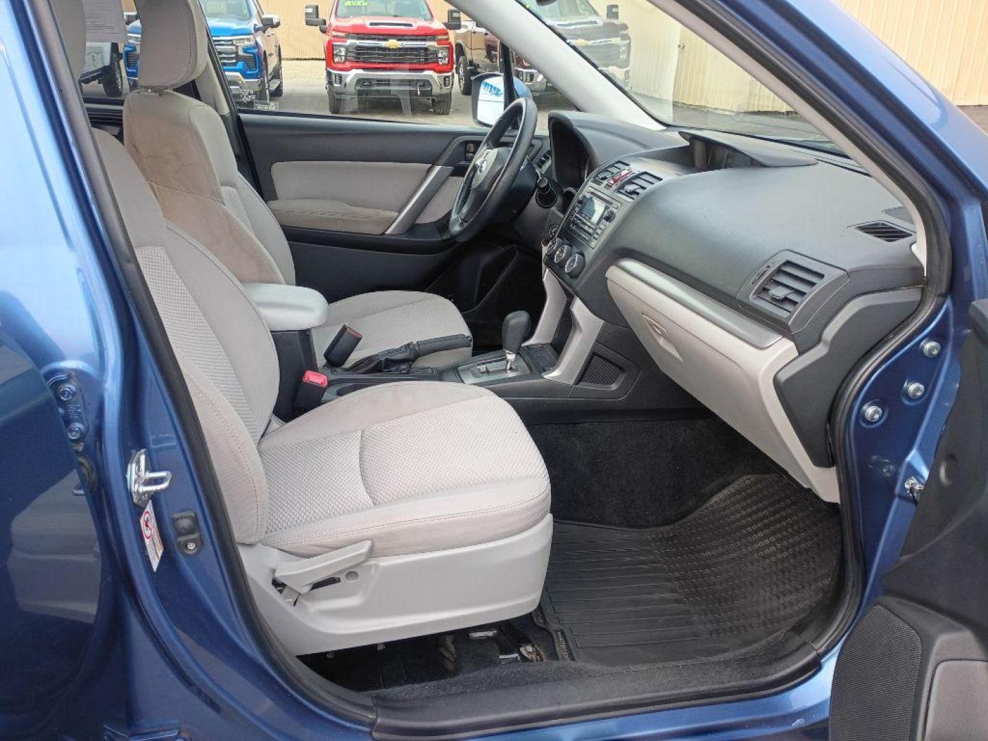 2015 BLUE SUBARU FORESTER 2.5I PREMIUM (JF2SJADC8FH) with an 2.5L engine, Automatic transmission, located at 2525 S. Cushman, Fairbanks, AK, 99701, (907) 452-5707, 64.824036, -147.712311 - Photo#4