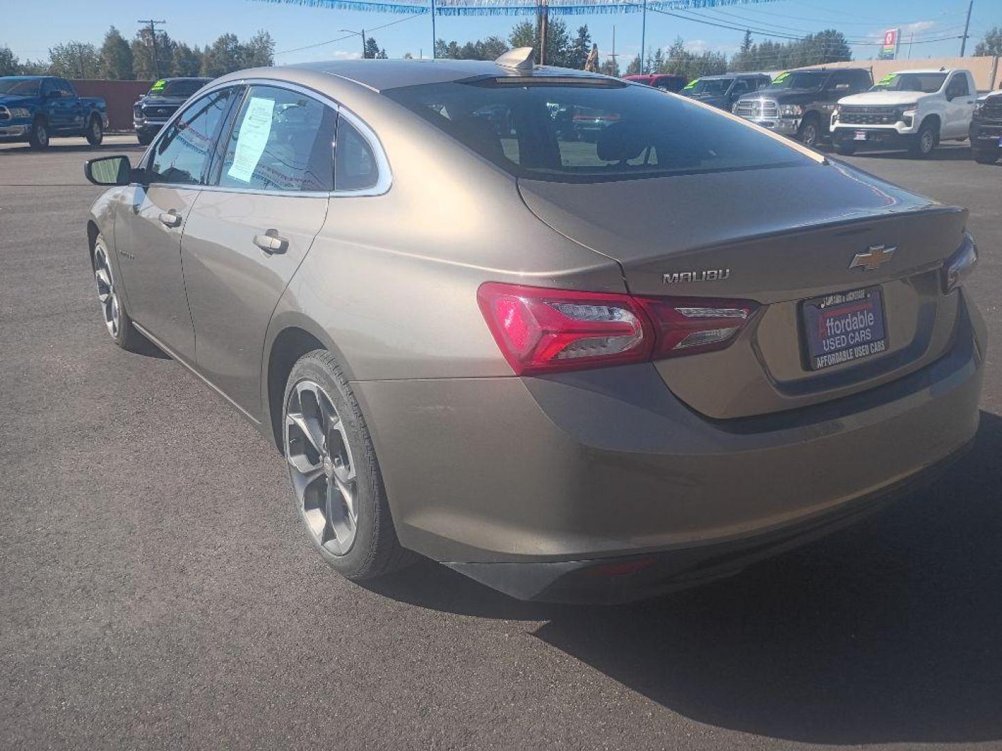 2020 TAN CHEVROLET MALIBU LT (1G1ZD5ST5LF) with an 1.5L engine, Continuously Variable transmission, located at 2525 S. Cushman, Fairbanks, AK, 99701, (907) 452-5707, 64.824036, -147.712311 - Photo#2
