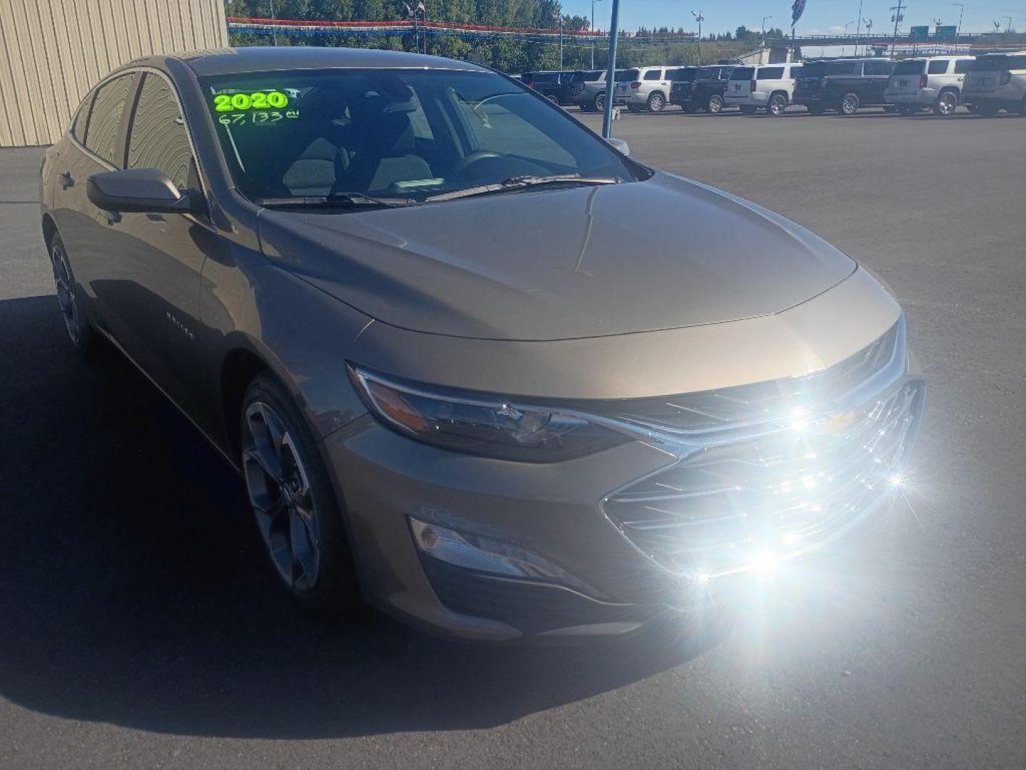 2020 TAN CHEVROLET MALIBU LT (1G1ZD5ST5LF) with an 1.5L engine, Continuously Variable transmission, located at 2525 S. Cushman, Fairbanks, AK, 99701, (907) 452-5707, 64.824036, -147.712311 - Photo#1