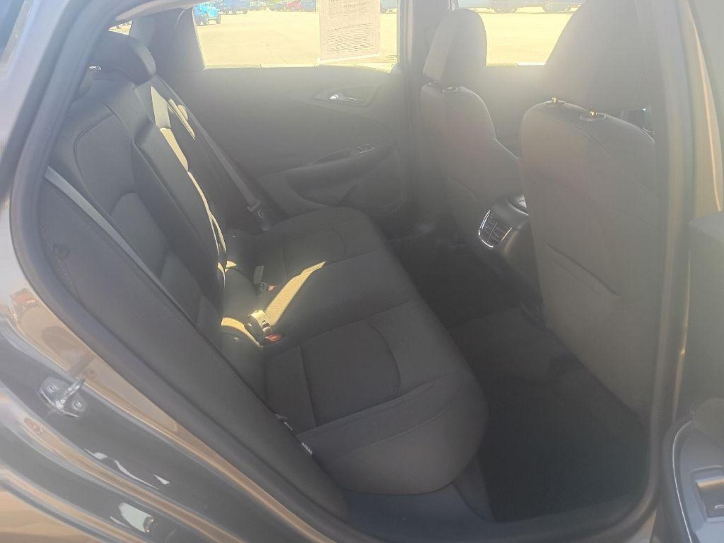 2020 TAN CHEVROLET MALIBU LT (1G1ZD5ST5LF) with an 1.5L engine, Continuously Variable transmission, located at 2525 S. Cushman, Fairbanks, AK, 99701, (907) 452-5707, 64.824036, -147.712311 - Photo#5