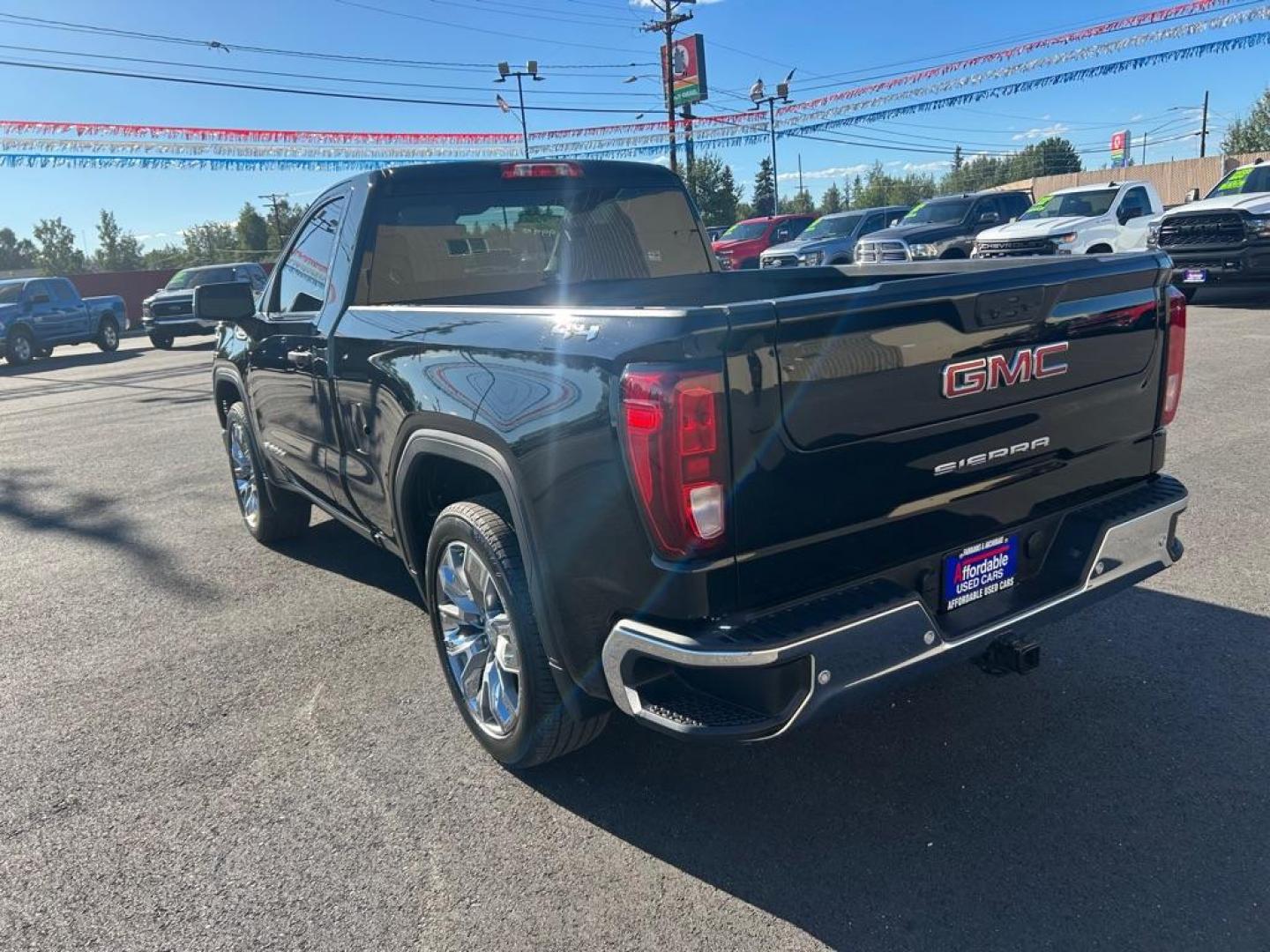 2023 BLACK GMC SIERRA 1500 (3GTNUAEK0PG) with an 2.7L engine, Automatic transmission, located at 2525 S. Cushman, Fairbanks, AK, 99701, (907) 452-5707, 64.824036, -147.712311 - Photo#3