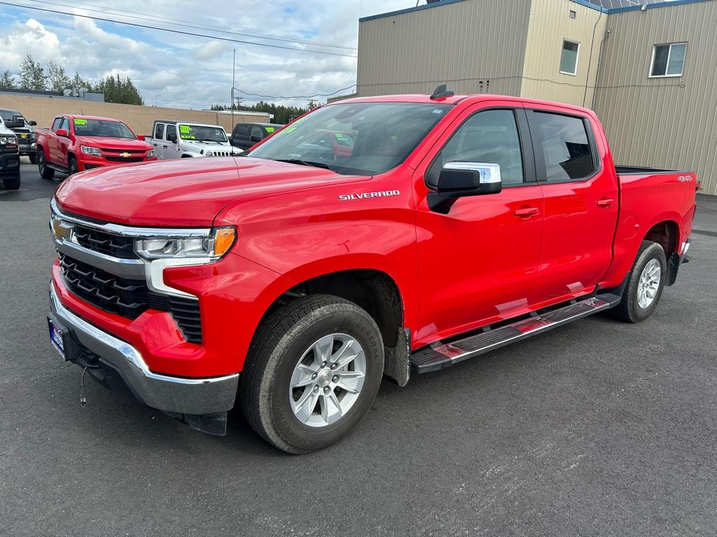 photo of 2023 CHEVROLET SILVERADO 1500 LT