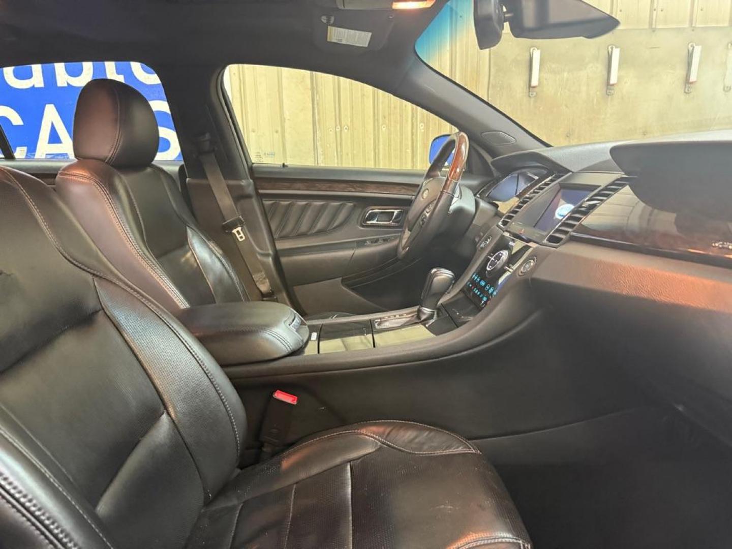 2017 BLACK FORD TAURUS LIMITED (1FAHP2F98HG) with an 2.0L engine, Automatic transmission, located at 2525 S. Cushman, Fairbanks, AK, 99701, (907) 452-5707, 64.824036, -147.712311 - Photo#5