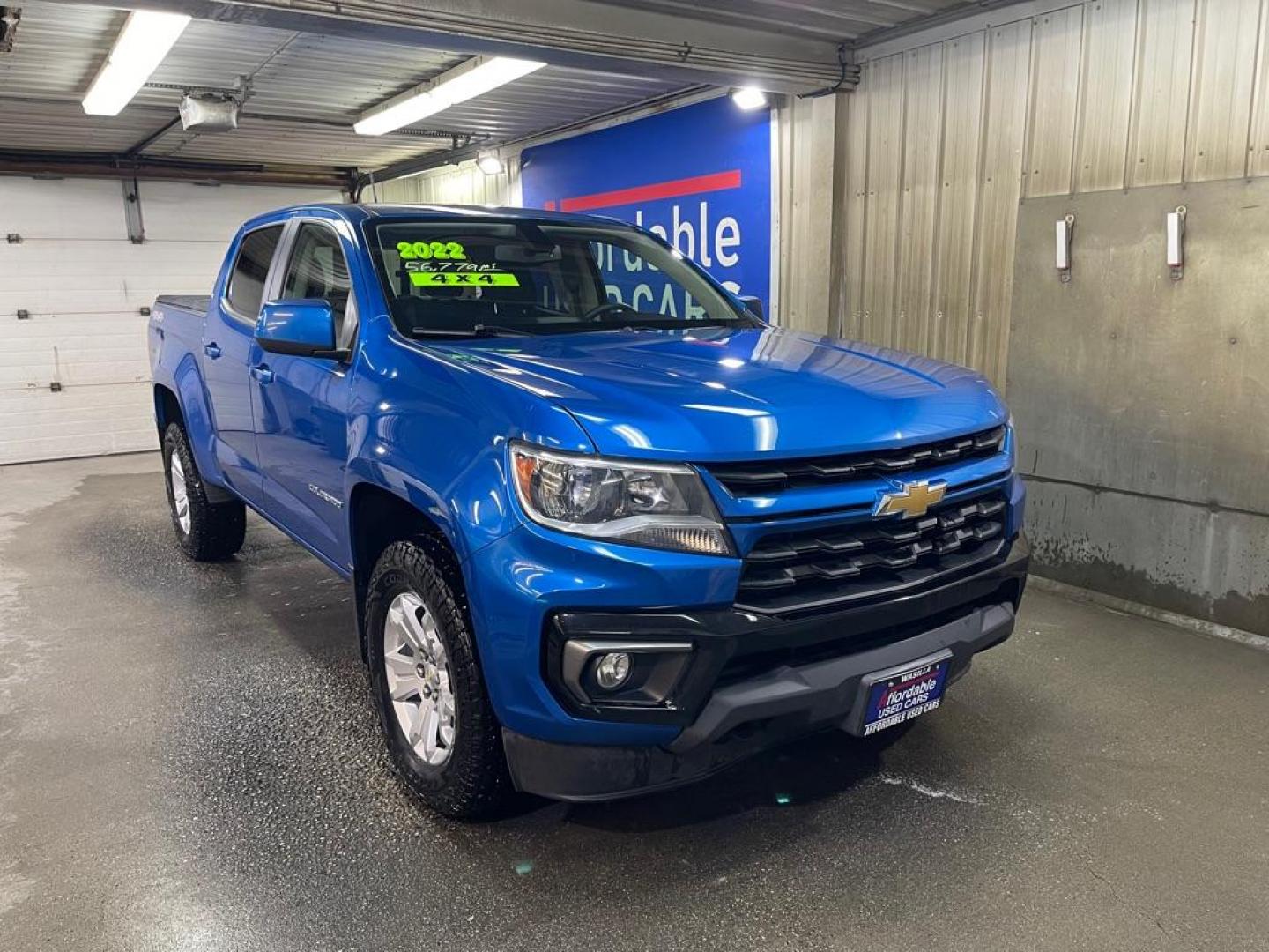 2022 BLUE CHEVROLET COLORADO LT (1GCGTCEN1N1) with an 3.6L engine, Automatic transmission, located at 2525 S. Cushman, Fairbanks, AK, 99701, (907) 452-5707, 64.824036, -147.712311 - Photo#0