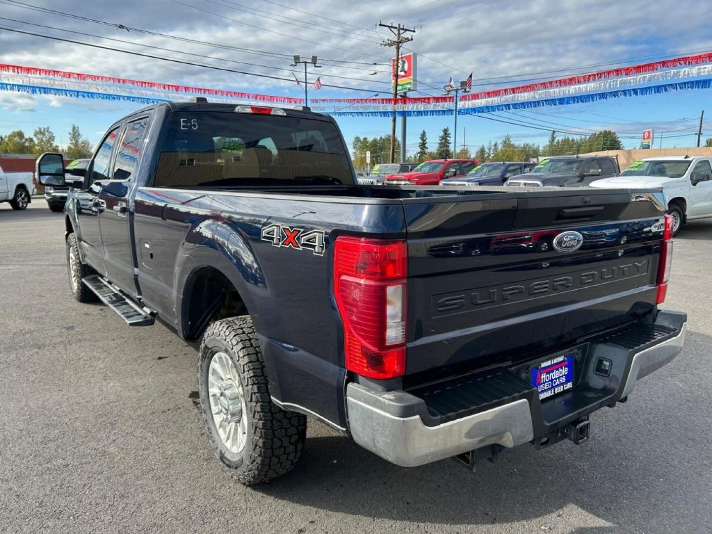 2022 BLUE FORD F250 SUPER DUTY (1FT7W2BT4NE) with an 6.7L engine, Automatic transmission, located at 2525 S. Cushman, Fairbanks, AK, 99701, (907) 452-5707, 64.824036, -147.712311 - Photo#3