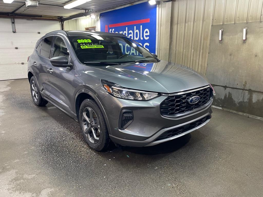photo of 2023 FORD ESCAPE ST LINE