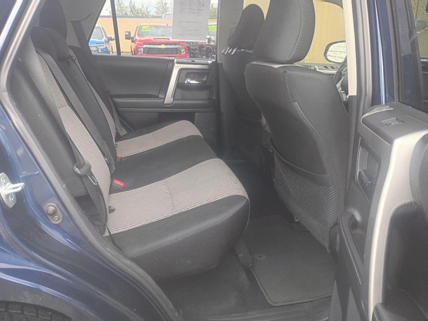 2021 BLUE TOYOTA 4RUNNER SR5/SR5 PREMIUM (JTEMU5JR1M5) with an 4.0L engine, Automatic transmission, located at 2525 S. Cushman, Fairbanks, AK, 99701, (907) 452-5707, 64.824036, -147.712311 - Photo#5