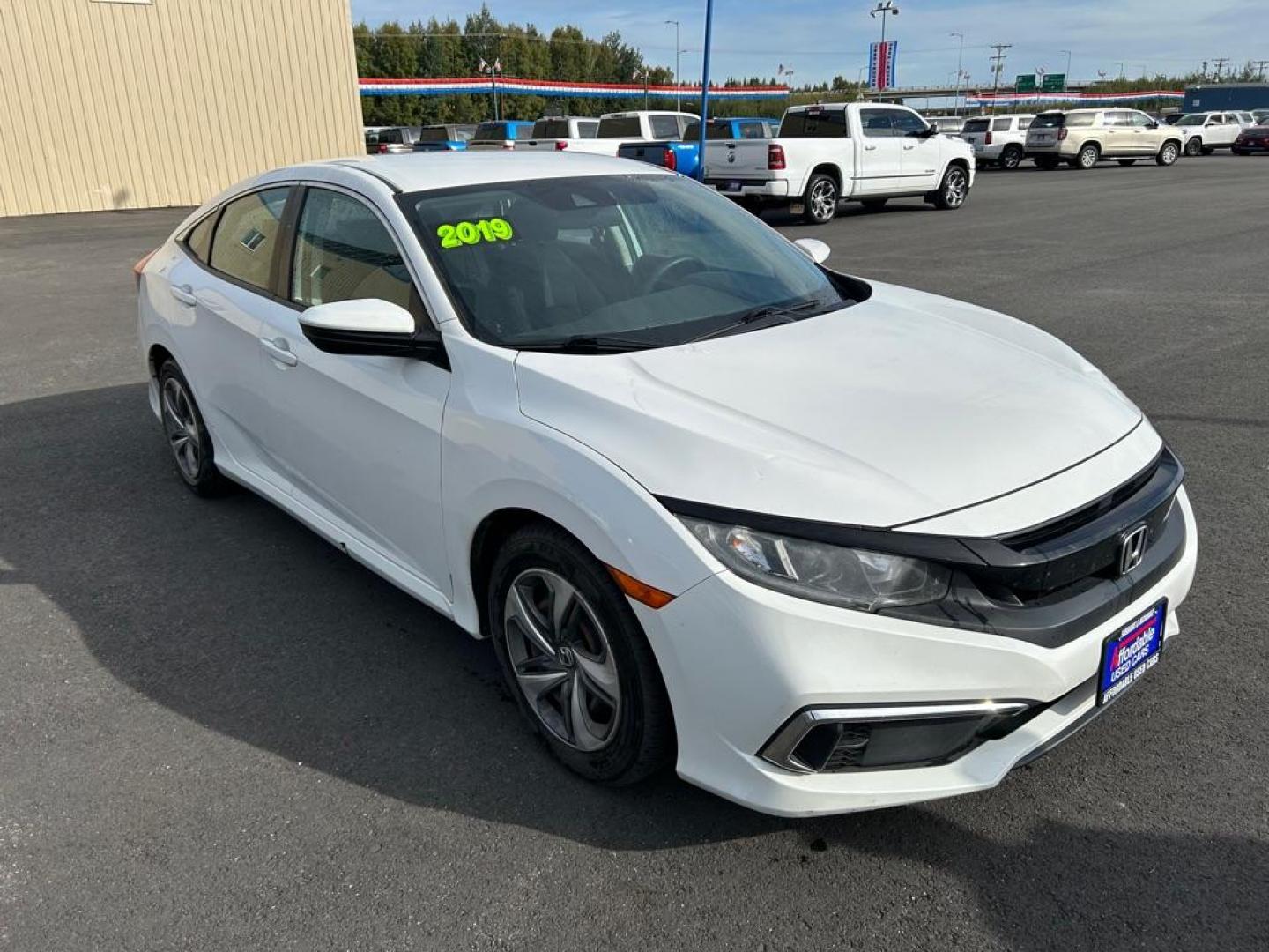 2019 WHITE HONDA CIVIC LX (2HGFC2F63KH) with an 2.0L engine, Continuously Variable transmission, located at 2525 S. Cushman, Fairbanks, AK, 99701, (907) 452-5707, 64.824036, -147.712311 - Photo#1