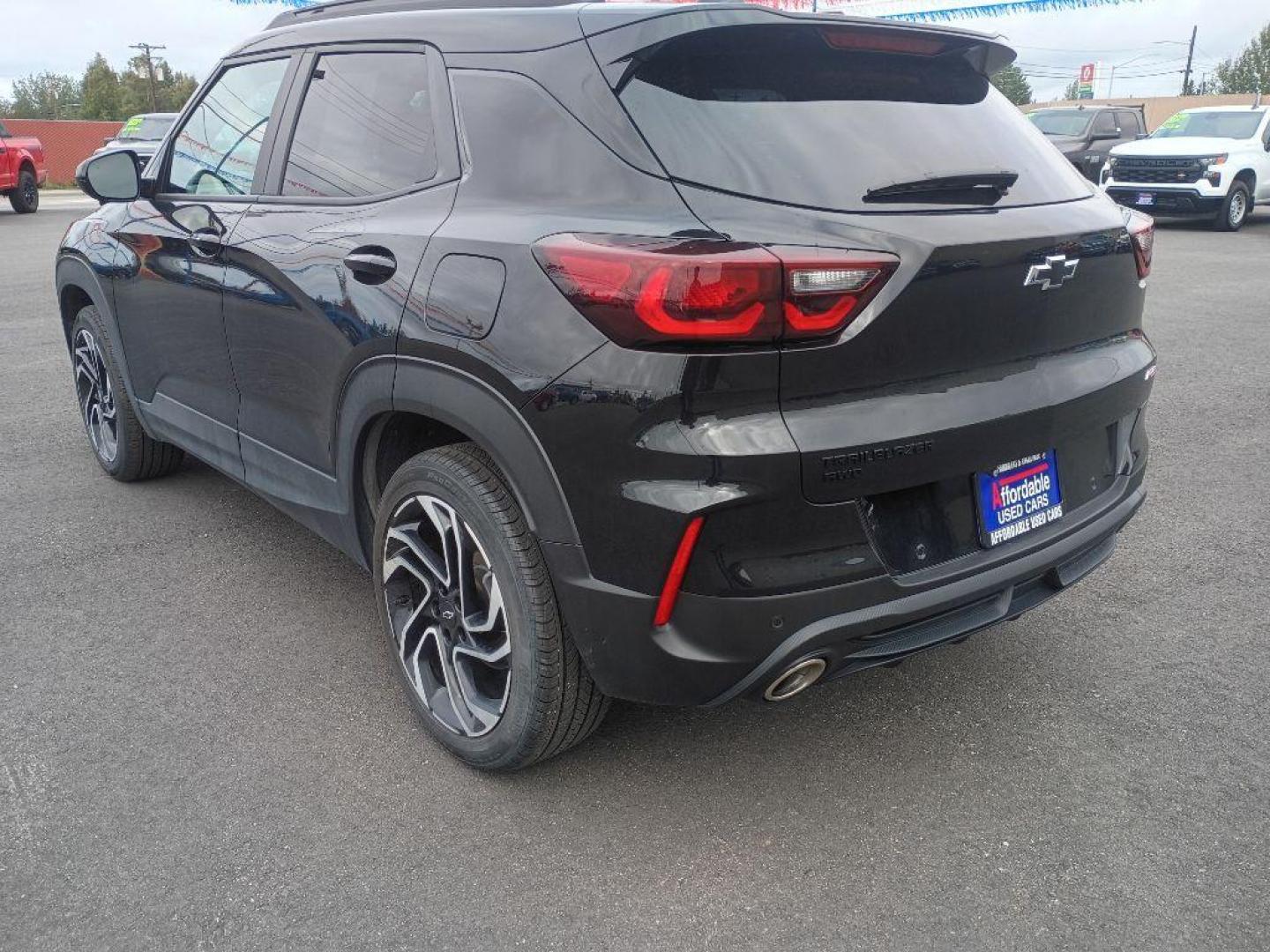 2024 BLACK CHEVROLET TRAILBLAZER RS (KL79MUSL6RB) with an 1.3L engine, Automatic transmission, located at 2525 S. Cushman, Fairbanks, AK, 99701, (907) 452-5707, 64.824036, -147.712311 - Photo#3