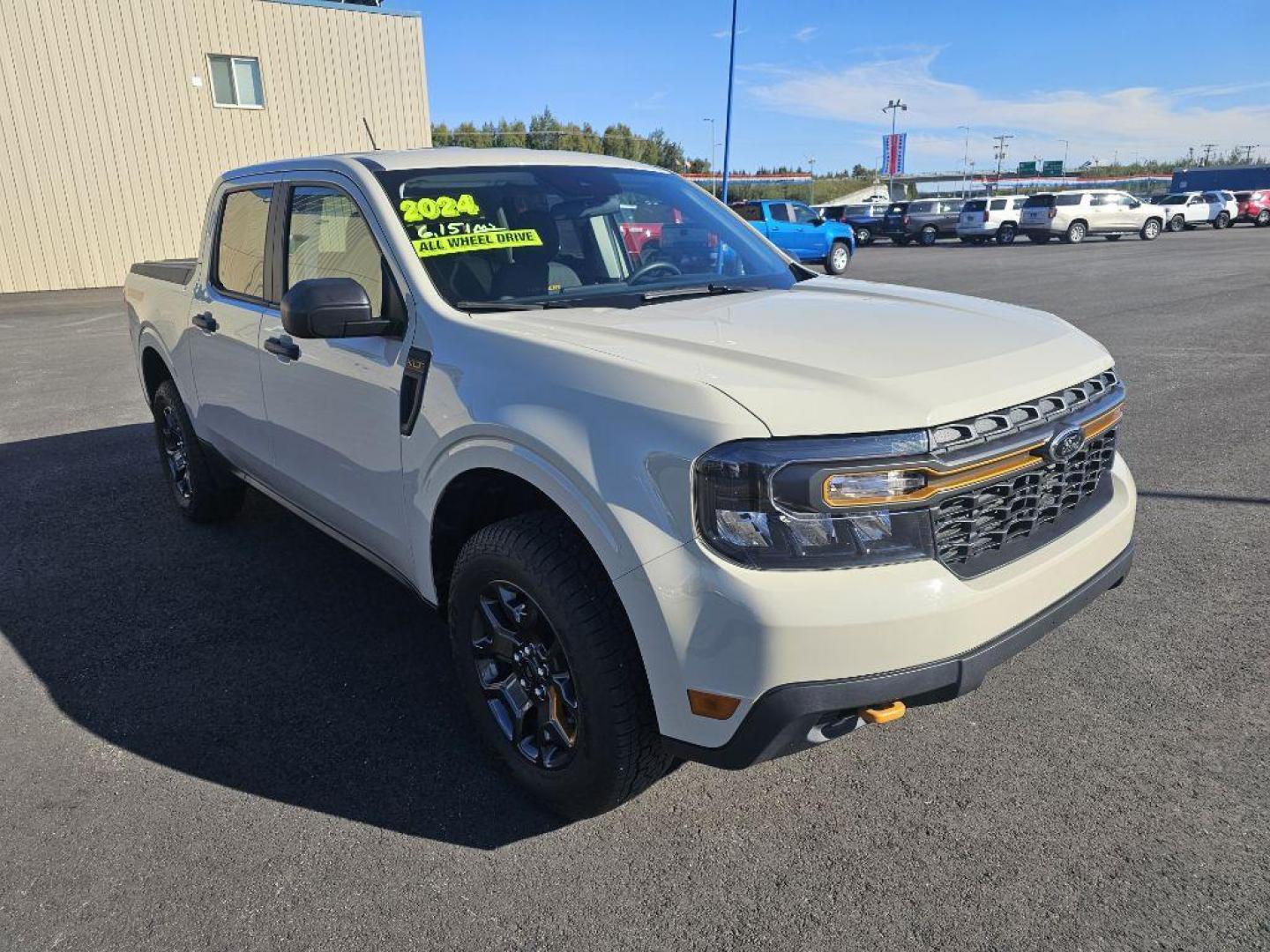 2024 TAN FORD MAVERICK XLT TREMOR (3FTTW8C99RR) with an 2.0L engine, Automatic transmission, located at 2525 S. Cushman, Fairbanks, AK, 99701, (907) 452-5707, 64.824036, -147.712311 - Photo#4