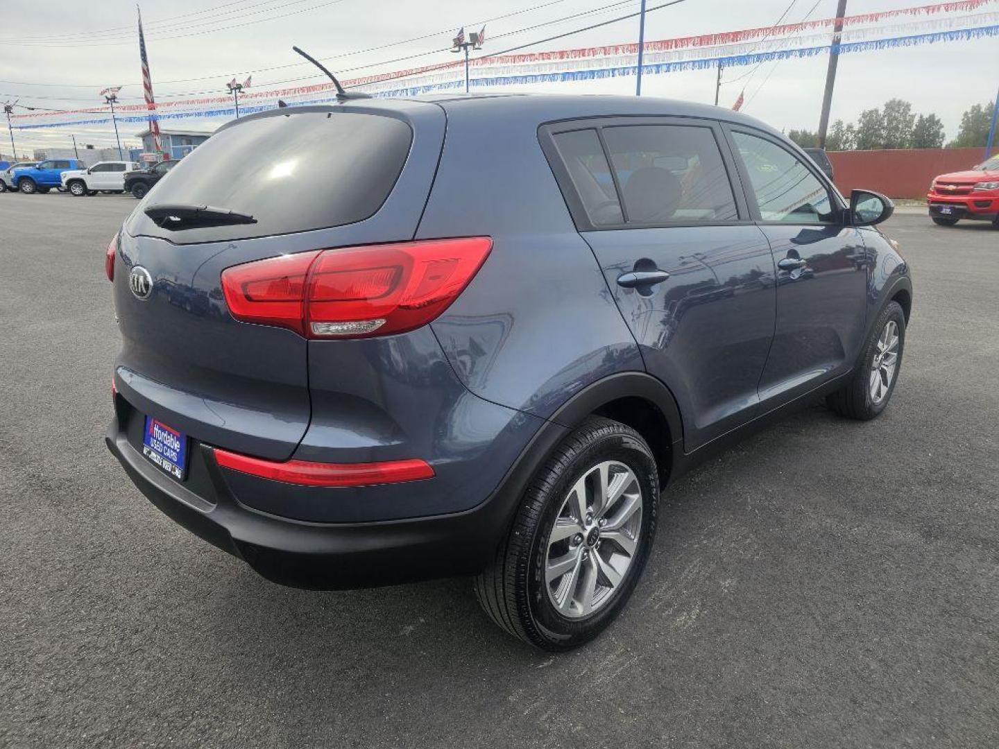 2016 BLUE KIA SPORTAGE LX (KNDPB3AC1G7) with an 2.4L engine, Automatic transmission, located at 2525 S. Cushman, Fairbanks, AK, 99701, (907) 452-5707, 64.824036, -147.712311 - Photo#2