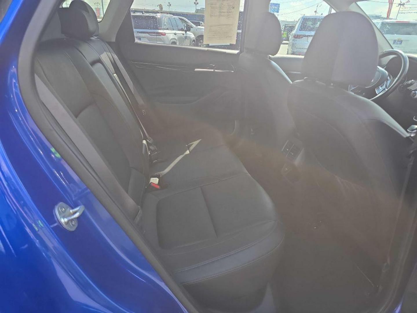 2021 BLUE KIA SELTOS SX (KNDETCA26M7) with an 1.6L engine, Automatic transmission, located at 2525 S. Cushman, Fairbanks, AK, 99701, (907) 452-5707, 64.824036, -147.712311- Photo#3