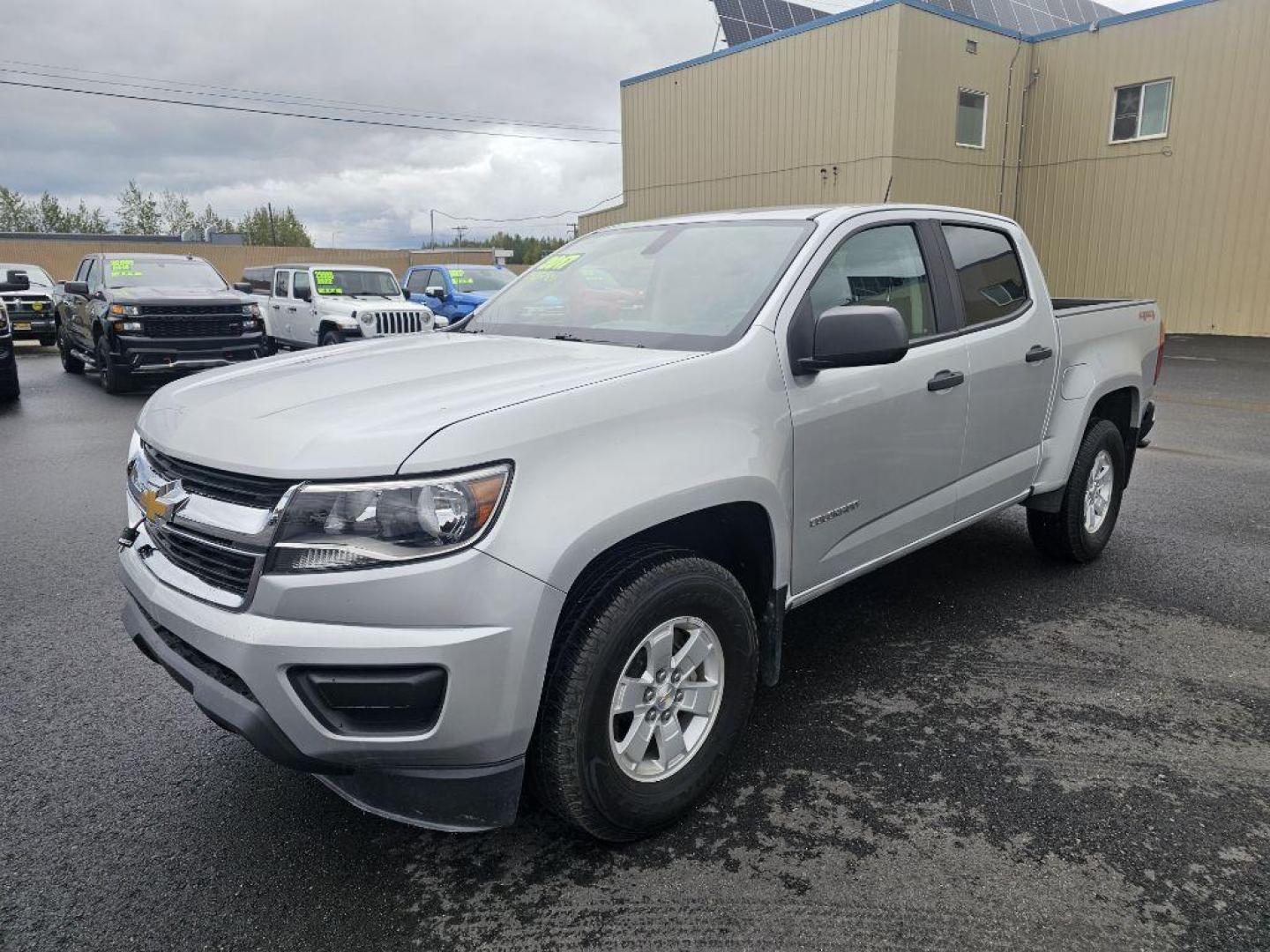 2017 SILVER CHEVROLET COLORADO (1GCGTBEN1H1) with an 3.6L engine, Automatic transmission, located at 2525 S. Cushman, Fairbanks, AK, 99701, (907) 452-5707, 64.824036, -147.712311 - Photo#1