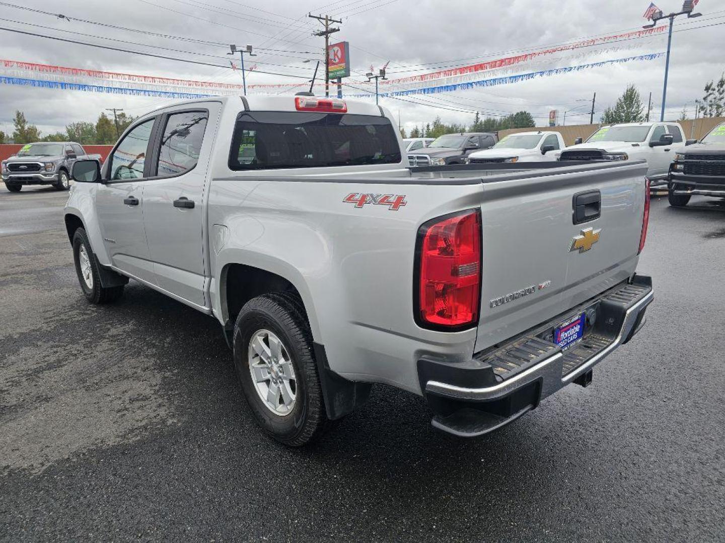 2017 SILVER CHEVROLET COLORADO (1GCGTBEN1H1) with an 3.6L engine, Automatic transmission, located at 2525 S. Cushman, Fairbanks, AK, 99701, (907) 452-5707, 64.824036, -147.712311 - Photo#4