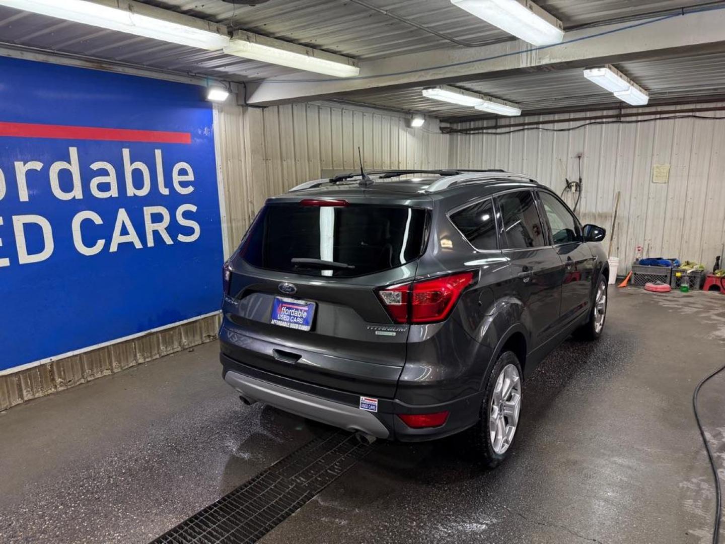 2019 GREY FORD ESCAPE TITANIUM (1FMCU0J95KU) with an 2.0L engine, Automatic transmission, located at 2525 S. Cushman, Fairbanks, AK, 99701, (907) 452-5707, 64.824036, -147.712311 - Photo#3
