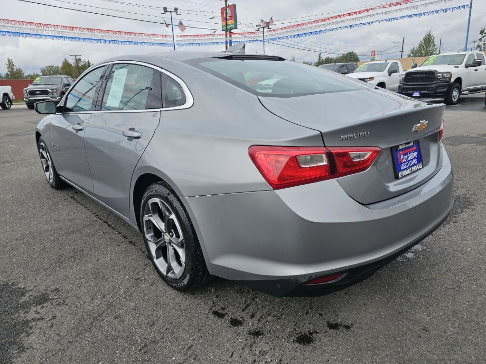 2023 SILVER CHEVROLET MALIBU LT LT (1G1ZD5ST1PF) with an 1.5L engine, Continuously Variable transmission, located at 2525 S. Cushman, Fairbanks, AK, 99701, (907) 452-5707, 64.824036, -147.712311 - Photo#3