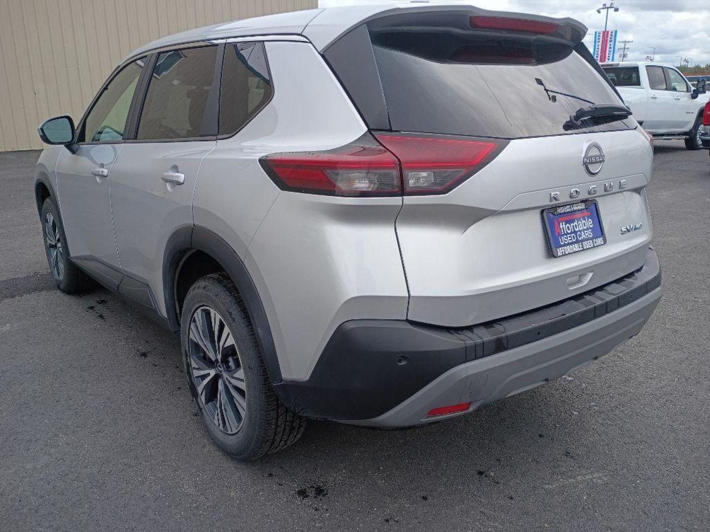 2023 GRAY NISSAN ROGUE SV (5N1BT3BB1PC) with an 1.5L engine, Continuously Variable transmission, located at 2525 S. Cushman, Fairbanks, AK, 99701, (907) 452-5707, 64.824036, -147.712311 - Photo#2