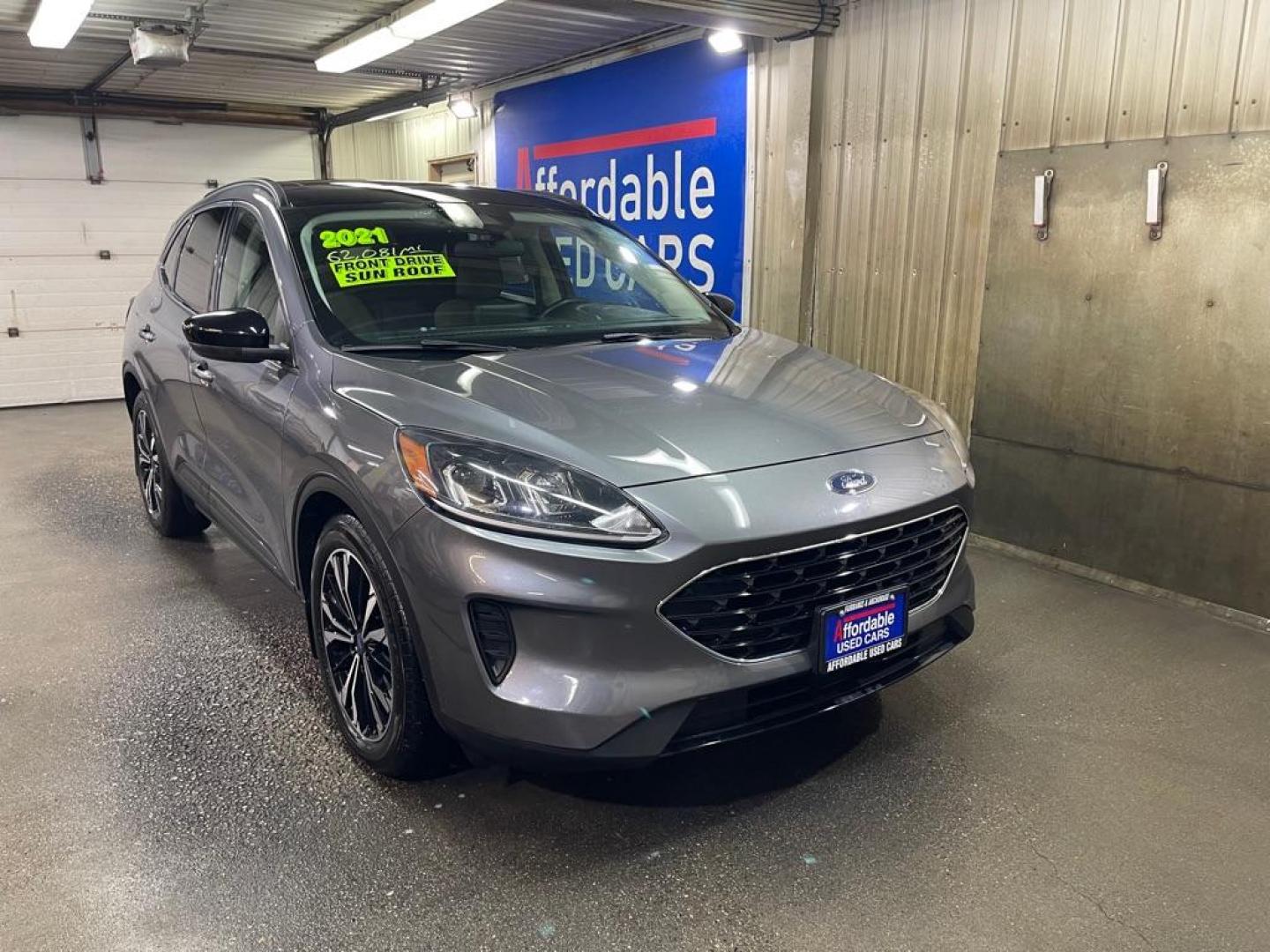 2021 GREY FORD ESCAPE SE (1FMCU0G66MU) with an 1.5L engine, Automatic transmission, located at 2525 S. Cushman, Fairbanks, AK, 99701, (907) 452-5707, 64.824036, -147.712311 - Photo#0