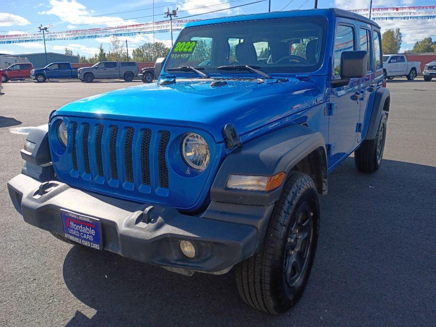 2022 BLUE JEEP WRANGLER UNLIMI SPORT (1C4HJXDG7NW) with an 3.6L engine, Automatic transmission, located at 2525 S. Cushman, Fairbanks, AK, 99701, (907) 452-5707, 64.824036, -147.712311 - Photo#0