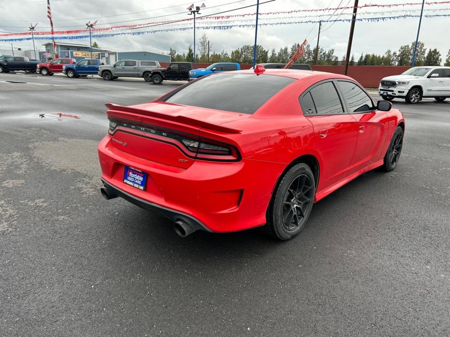 2020 RED DODGE CHARGER GT (2C3CDXMGXLH) with an 3.6L engine, Automatic transmission, located at 2525 S. Cushman, Fairbanks, AK, 99701, (907) 452-5707, 64.824036, -147.712311 - Photo#2