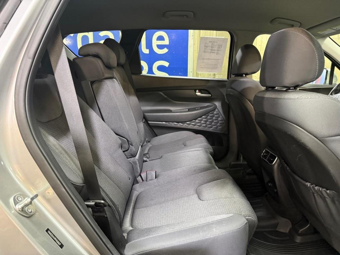 2023 SILVER HYUNDAI SANTA FE SEL (5NMS2DAJ9PH) with an 2.5L engine, Automatic transmission, located at 2525 S. Cushman, Fairbanks, AK, 99701, (907) 452-5707, 64.824036, -147.712311 - Photo#4