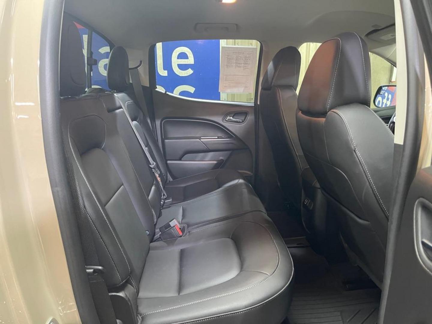 2021 TAN CHEVROLET COLORADO ZR2 ZR2 (1GCGTEEN0M1) with an 3.6L engine, Automatic transmission, located at 2525 S. Cushman, Fairbanks, AK, 99701, (907) 452-5707, 64.824036, -147.712311 - Photo#4