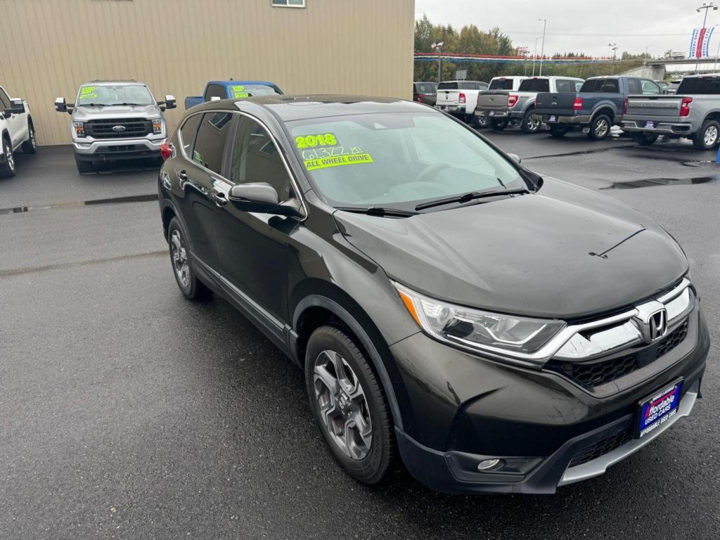 2018 GREEN HONDA CR-V EX (7FARW2H52JE) with an 1.5L engine, Continuously Variable transmission, located at 2525 S. Cushman, Fairbanks, AK, 99701, (907) 452-5707, 64.824036, -147.712311 - Photo#0