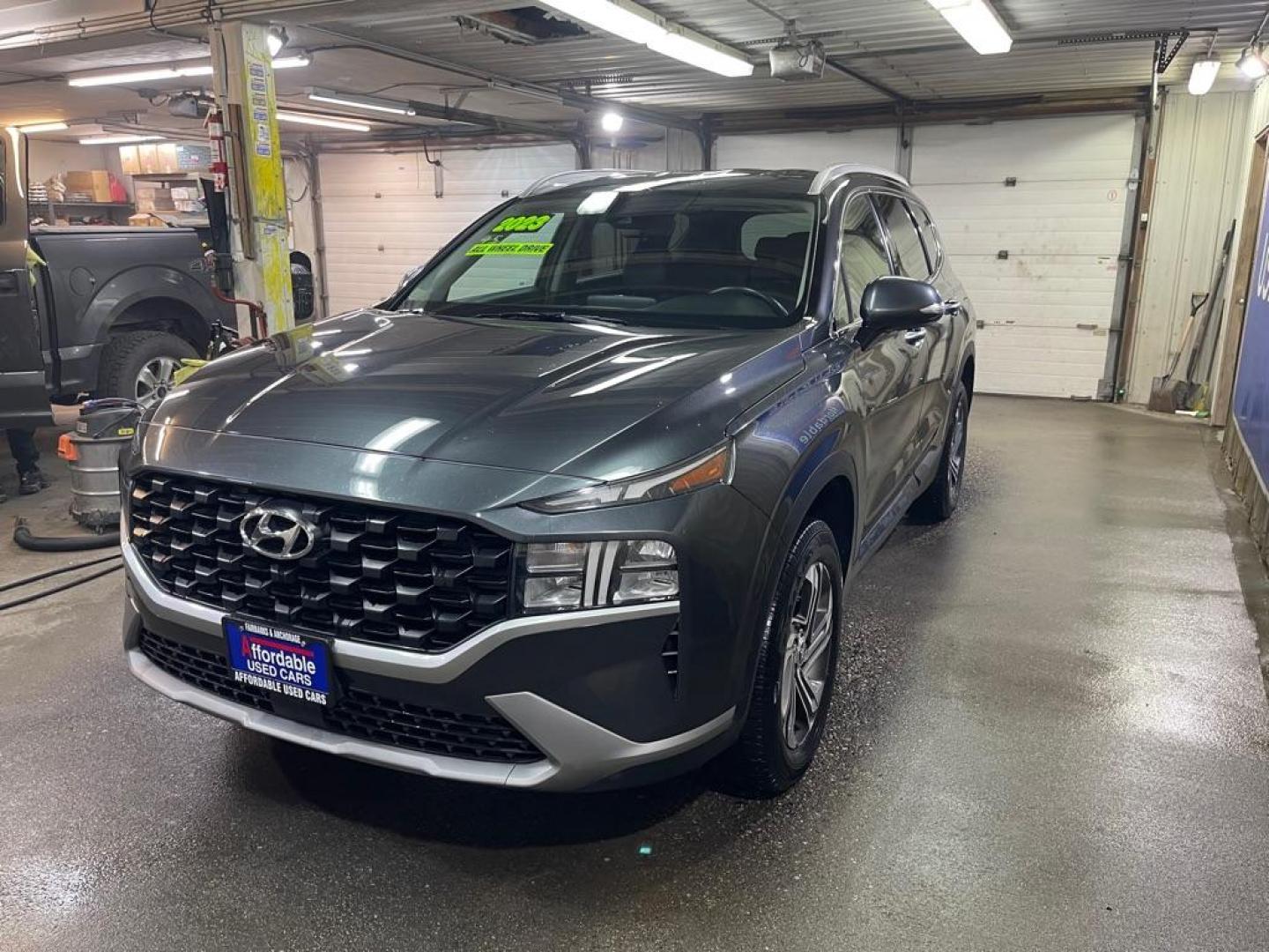 2023 GRAY HYUNDAI SANTA FE SEL (5NMS2DAJ6PH) with an 2.5L engine, Automatic transmission, located at 2525 S. Cushman, Fairbanks, AK, 99701, (907) 452-5707, 64.824036, -147.712311 - Photo#1