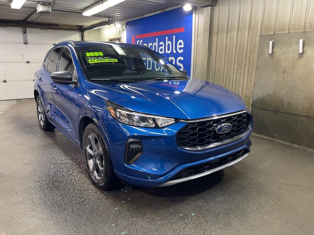 photo of 2023 FORD ESCAPE ST LINE