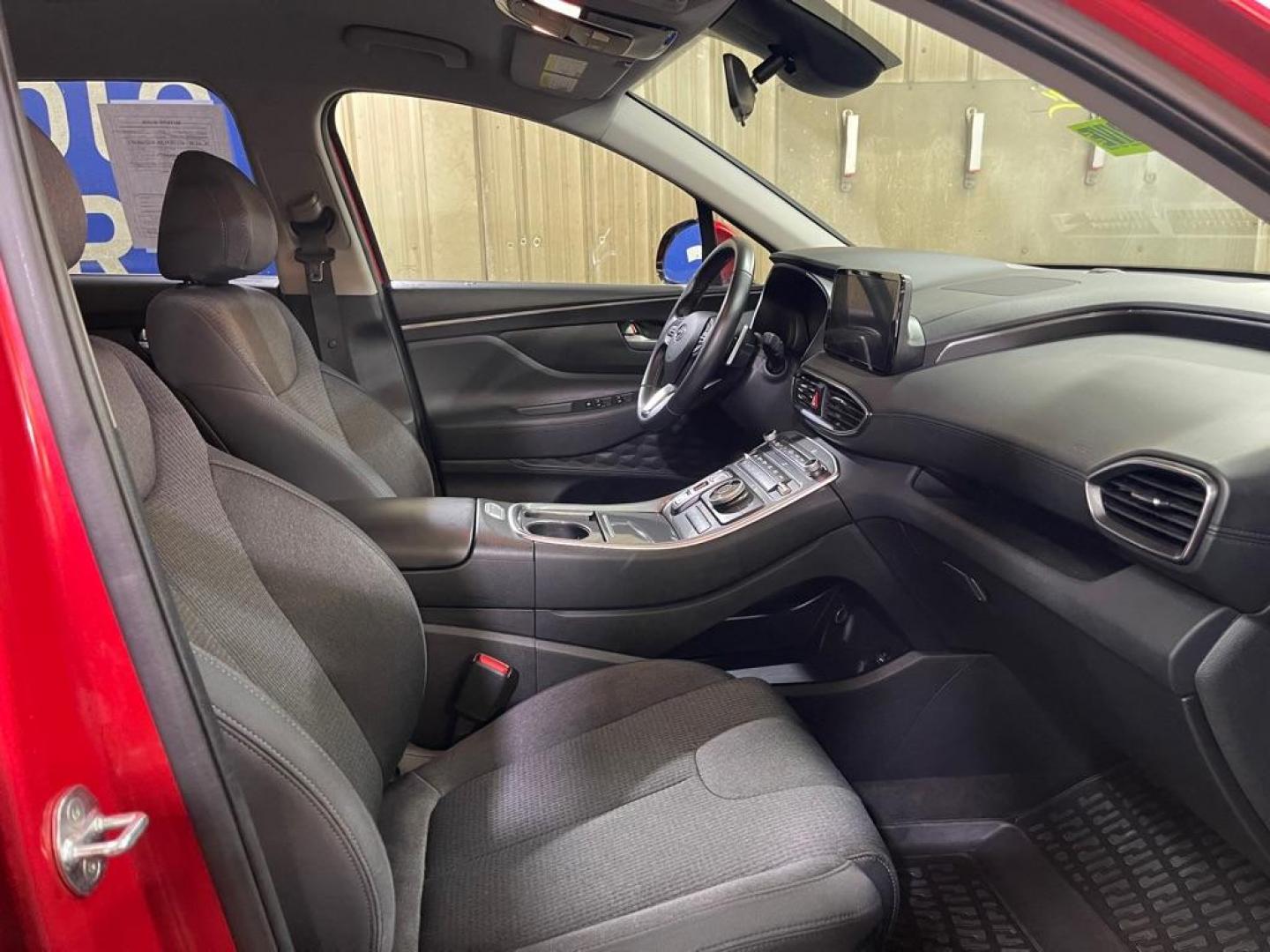 2023 RED HYUNDAI SANTA FE SEL (5NMS2DAJ6PH) with an 2.5L engine, Automatic transmission, located at 2525 S. Cushman, Fairbanks, AK, 99701, (907) 452-5707, 64.824036, -147.712311 - Photo#3