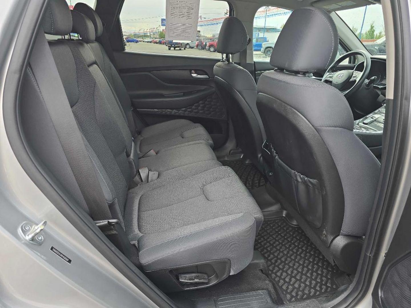 2023 WHITE HYUNDAI KONA SEL (KM8K6CAB3PU) with an 2.0L engine, Continuously Variable transmission, located at 2525 S. Cushman, Fairbanks, AK, 99701, (907) 452-5707, 64.824036, -147.712311 - Photo#6