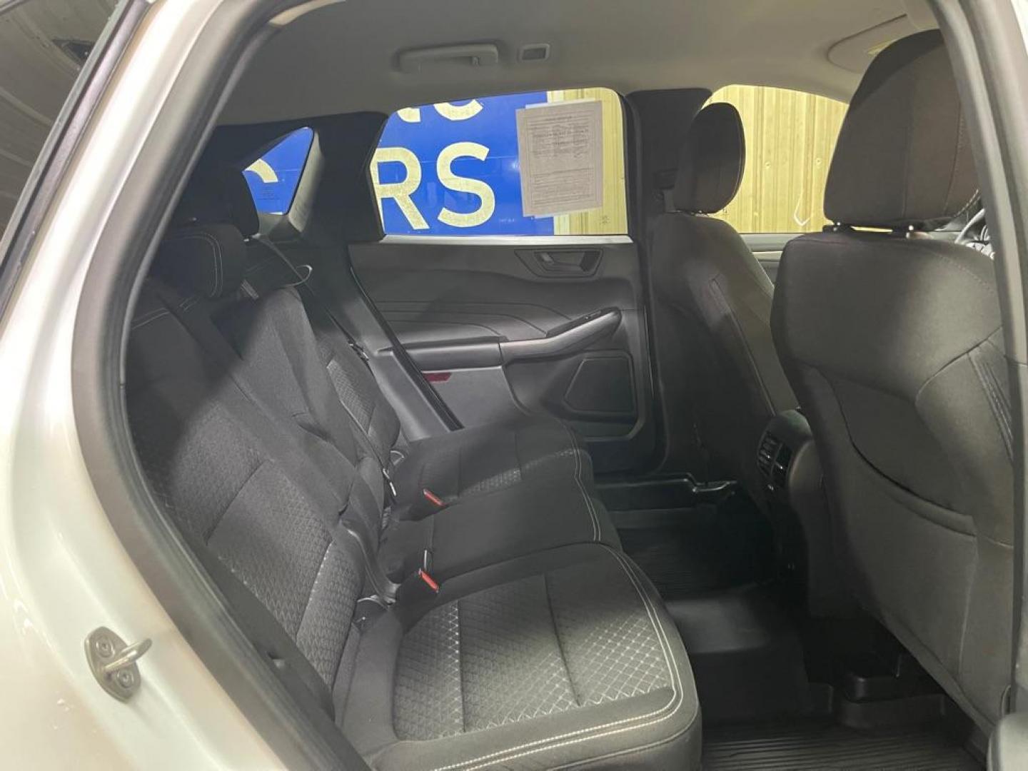 2023 WHITE FORD ESCAPE ACTIVE (1FMCU9GN4PU) with an 1.5L engine, Automatic transmission, located at 2525 S. Cushman, Fairbanks, AK, 99701, (907) 452-5707, 64.824036, -147.712311 - Photo#4
