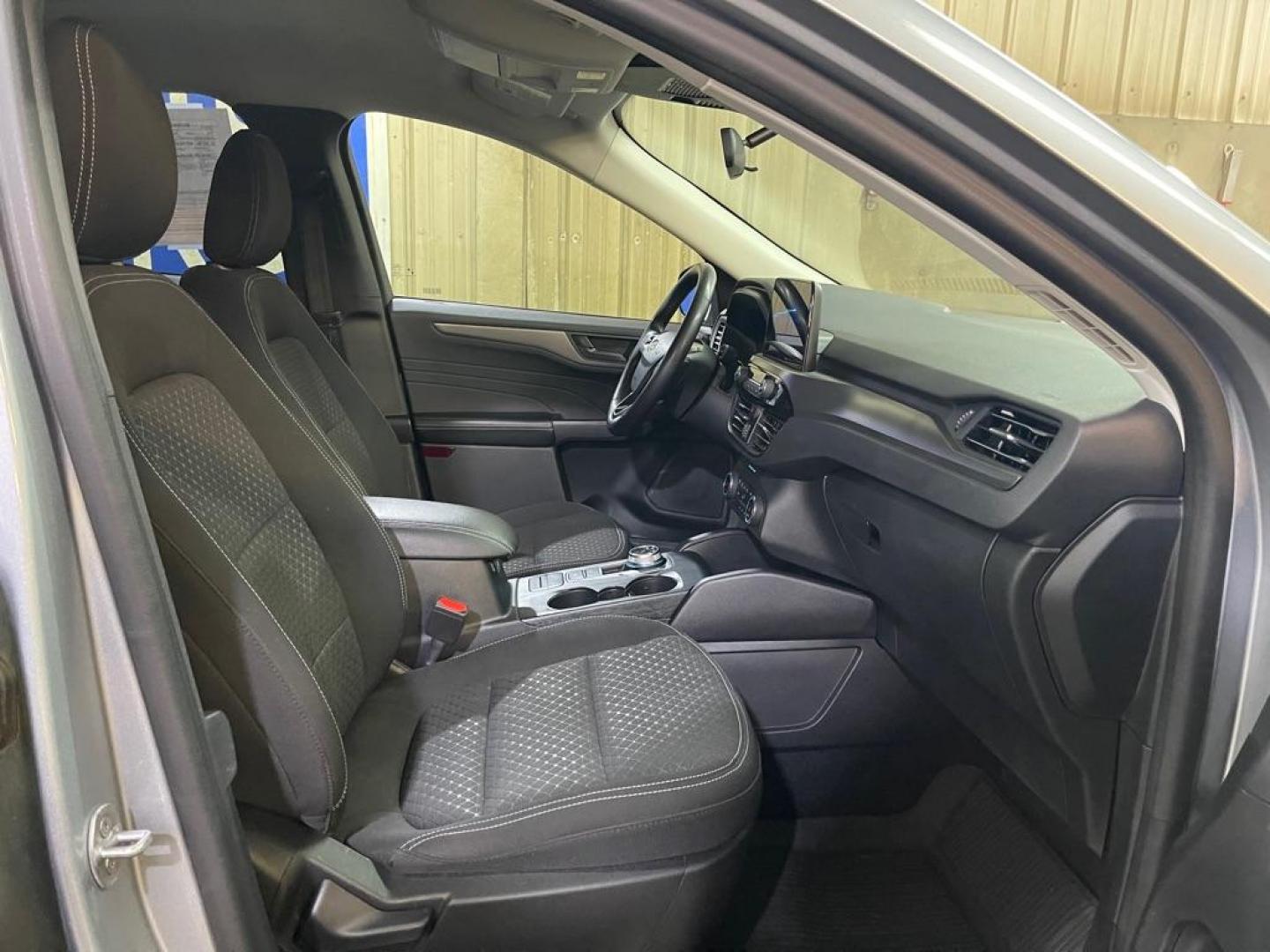 2023 SILVER FORD ESCAPE ACTIVE (1FMCU9GN4PU) with an 1.5L engine, Automatic transmission, located at 2525 S. Cushman, Fairbanks, AK, 99701, (907) 452-5707, 64.824036, -147.712311 - Photo#3