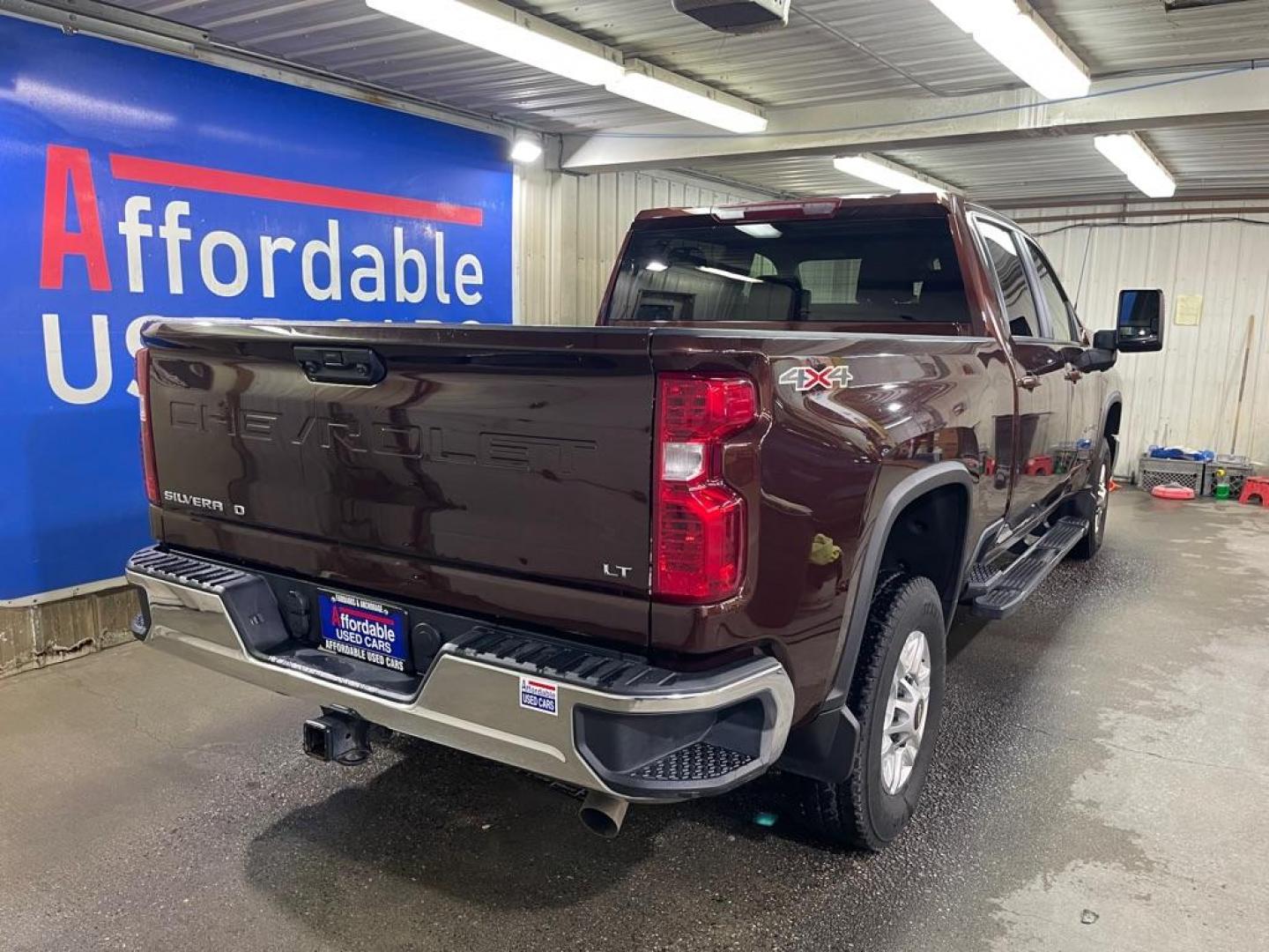 2024 BLACK CHEVROLET SILVERADO 2500 HEAVY DUTY LT (1GC4YNE71RF) with an 6.6L engine, Automatic transmission, located at 2525 S. Cushman, Fairbanks, AK, 99701, (907) 452-5707, 64.824036, -147.712311 - Photo#2
