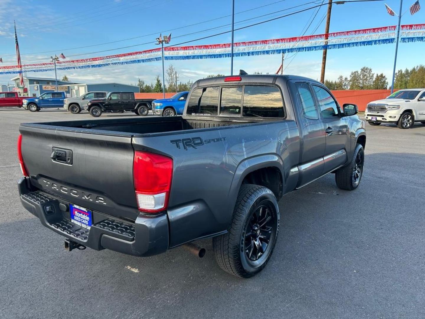 2017 GRAY TOYOTA TACOMA ACCESS CAB (5TFSX5EN0HX) with an 2.7L engine, 5-Speed Manual transmission, located at 2525 S. Cushman, Fairbanks, AK, 99701, (907) 452-5707, 64.824036, -147.712311 - Photo#2