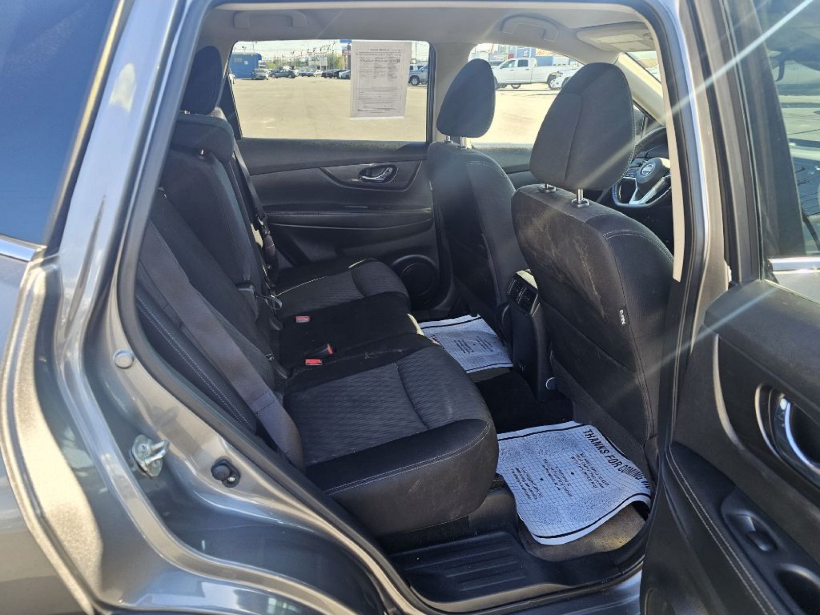 2020 GRAY NISSAN ROGUE S (JN8AT2MV0LW) with an 2.5L engine, Continuously Variable transmission, located at 2525 S. Cushman, Fairbanks, AK, 99701, (907) 452-5707, 64.824036, -147.712311 - Photo#5