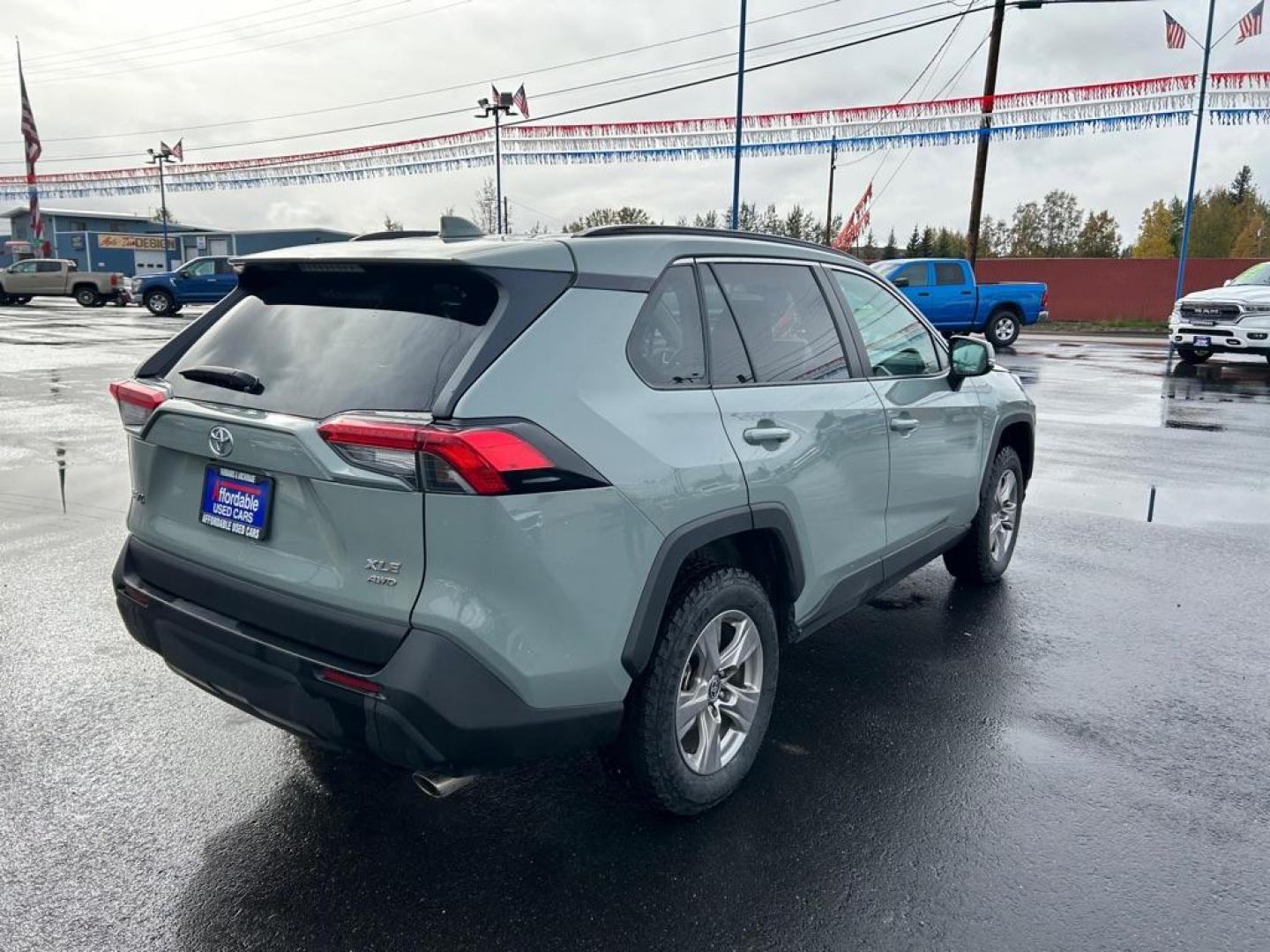 2023 GRAY TOYOTA RAV4 XLE XLE (2T3P1RFVXPW) with an 2.5L engine, Automatic transmission, located at 2525 S. Cushman, Fairbanks, AK, 99701, (907) 452-5707, 64.824036, -147.712311 - Photo#2