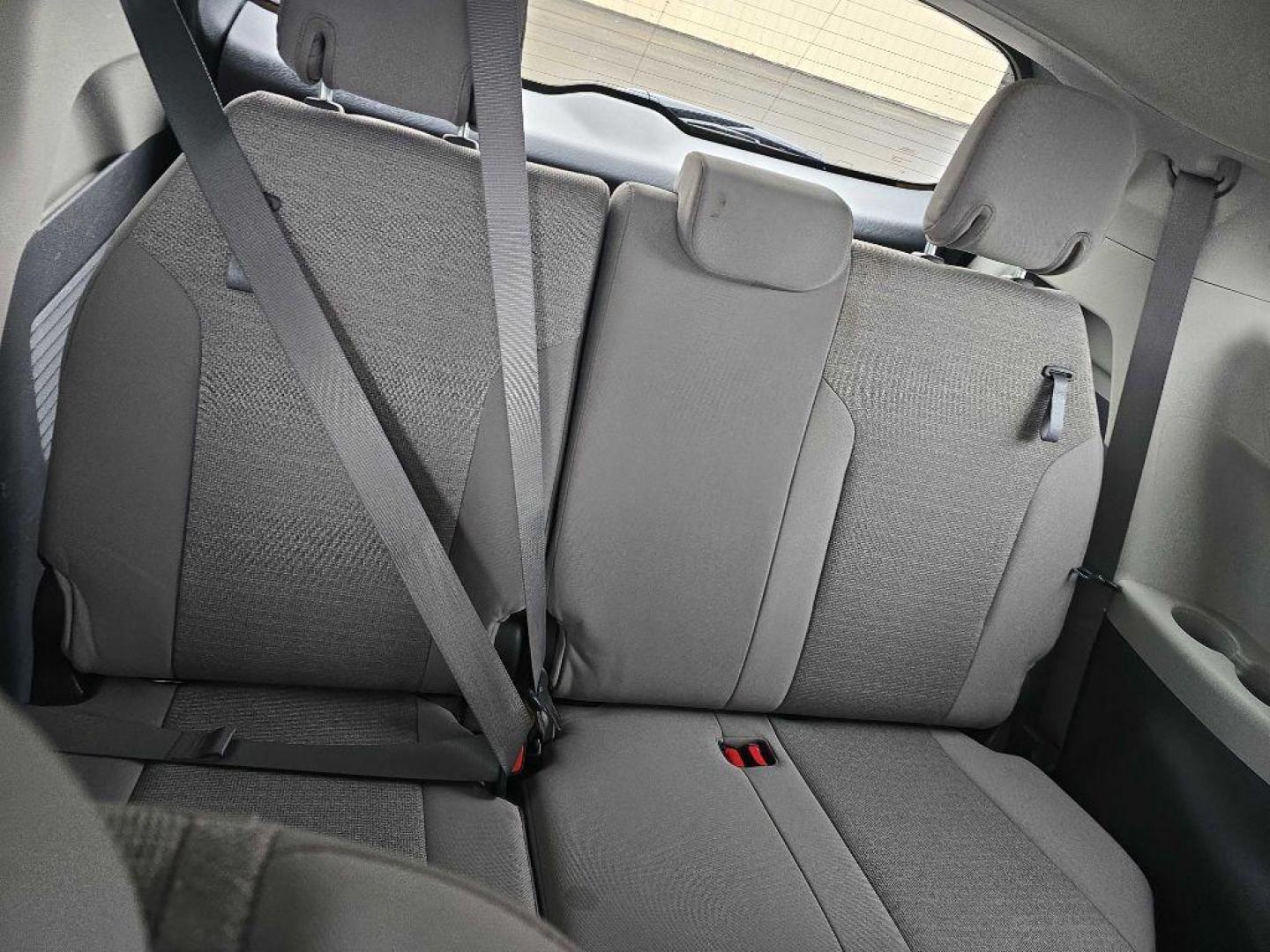2023 SILVER TOYOTA SIENNA LE LE (5TDKRKEC8PS) with an 2.5L engine, Continuously Variable transmission, located at 2525 S. Cushman, Fairbanks, AK, 99701, (907) 452-5707, 64.824036, -147.712311 - Photo#5