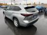 2024 SILVER TOYOTA HIGHLANDER LE (5TDKDRBHXRS) with an 2.4L engine, Automatic transmission, located at 2525 S. Cushman, Fairbanks, AK, 99701, (907) 452-5707, 64.824036, -147.712311 - Photo#3