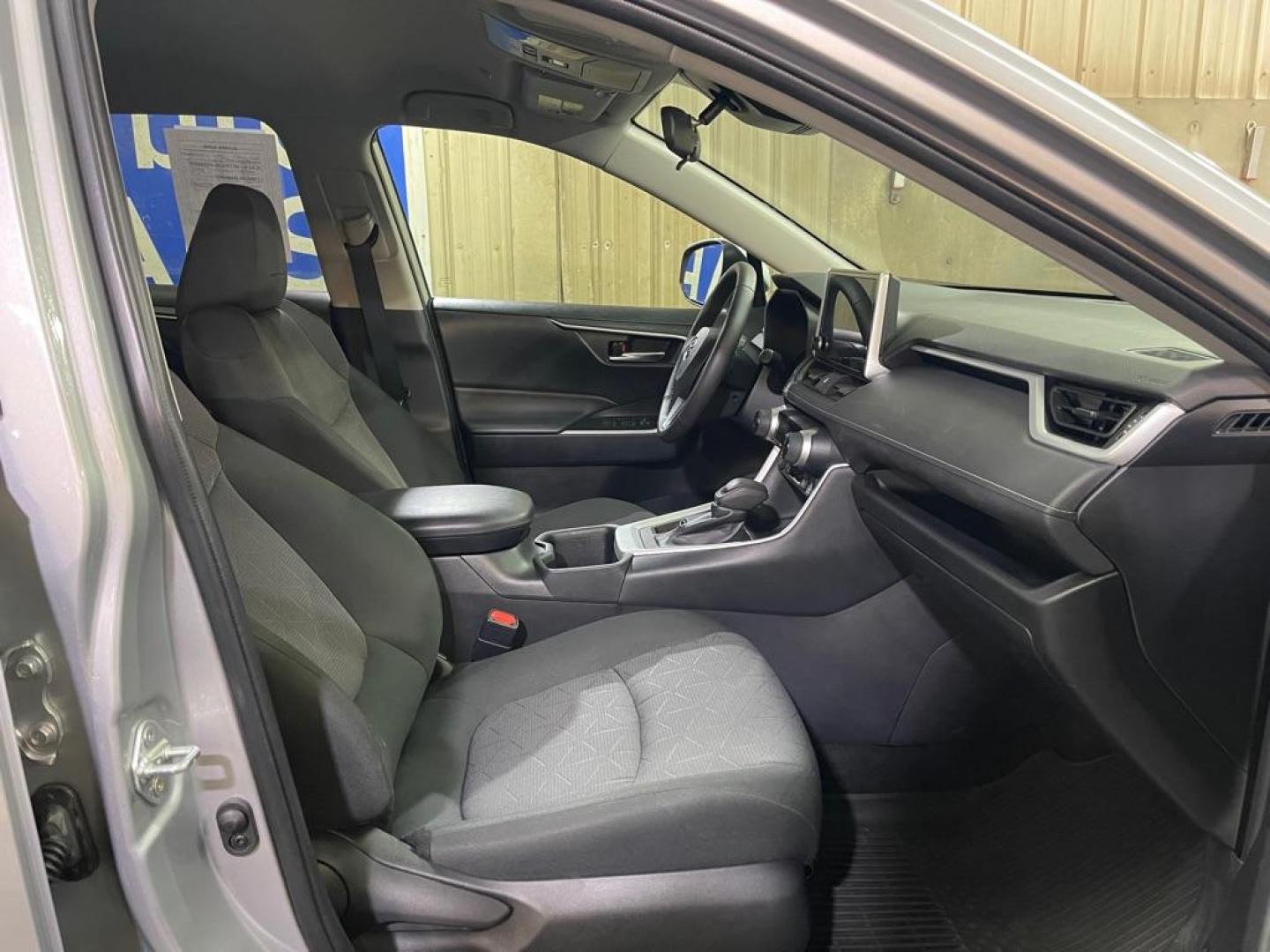 2023 SILVER TOYOTA RAV4 XLE XLE (2T3P1RFVXPW) with an 2.5L engine, Automatic transmission, located at 2525 S. Cushman, Fairbanks, AK, 99701, (907) 452-5707, 64.824036, -147.712311 - Photo#3