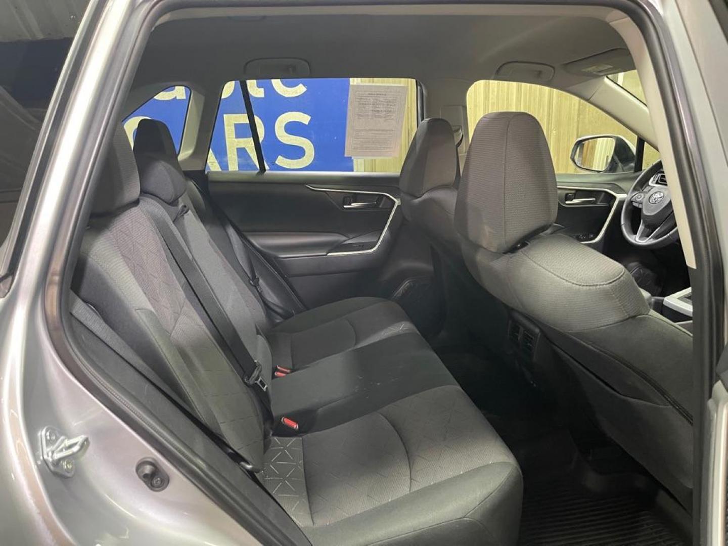 2023 SILVER TOYOTA RAV4 XLE XLE (2T3P1RFVXPW) with an 2.5L engine, Automatic transmission, located at 2525 S. Cushman, Fairbanks, AK, 99701, (907) 452-5707, 64.824036, -147.712311 - Photo#4