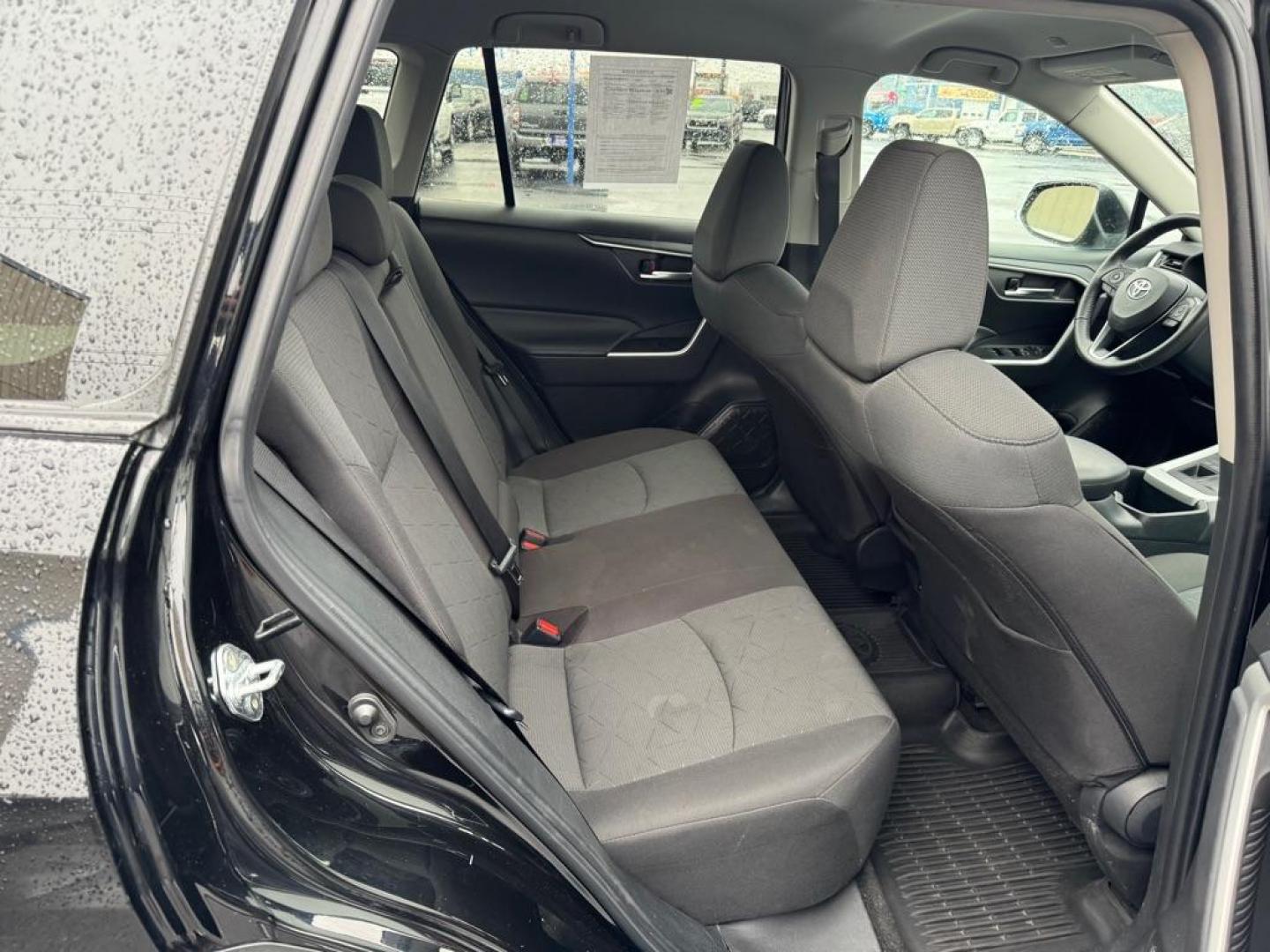 2023 BLACK TOYOTA RAV4 XLE XLE (2T3P1RFV1PW) with an 2.5L engine, Automatic transmission, located at 2525 S. Cushman, Fairbanks, AK, 99701, (907) 452-5707, 64.824036, -147.712311 - Photo#5