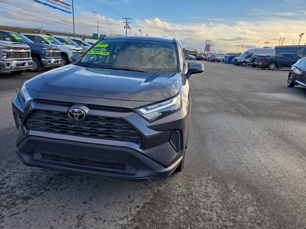 photo of 2023 TOYOTA RAV4 XLE
