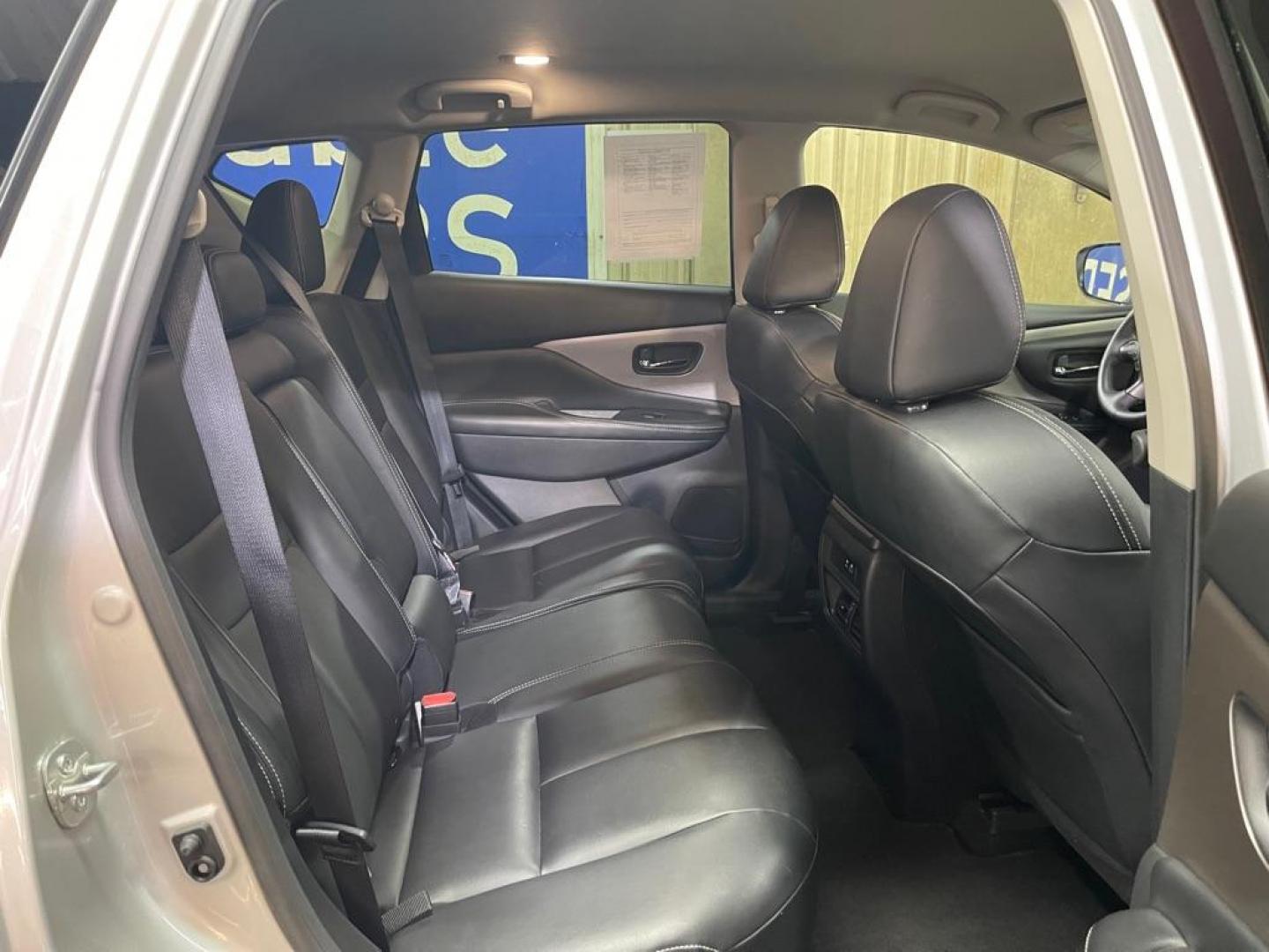 2023 SILVER NISSAN MURANO SV SV (5N1AZ2BSXPC) with an 3.5L engine, Automatic transmission, located at 2525 S. Cushman, Fairbanks, AK, 99701, (907) 452-5707, 64.824036, -147.712311 - Photo#4