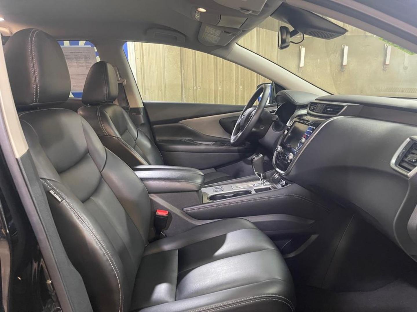 2023 BLACK NISSAN MURANO SV SV (5N1AZ2BS9PC) with an 3.5L engine, Automatic transmission, located at 2525 S. Cushman, Fairbanks, AK, 99701, (907) 452-5707, 64.824036, -147.712311 - Photo#3